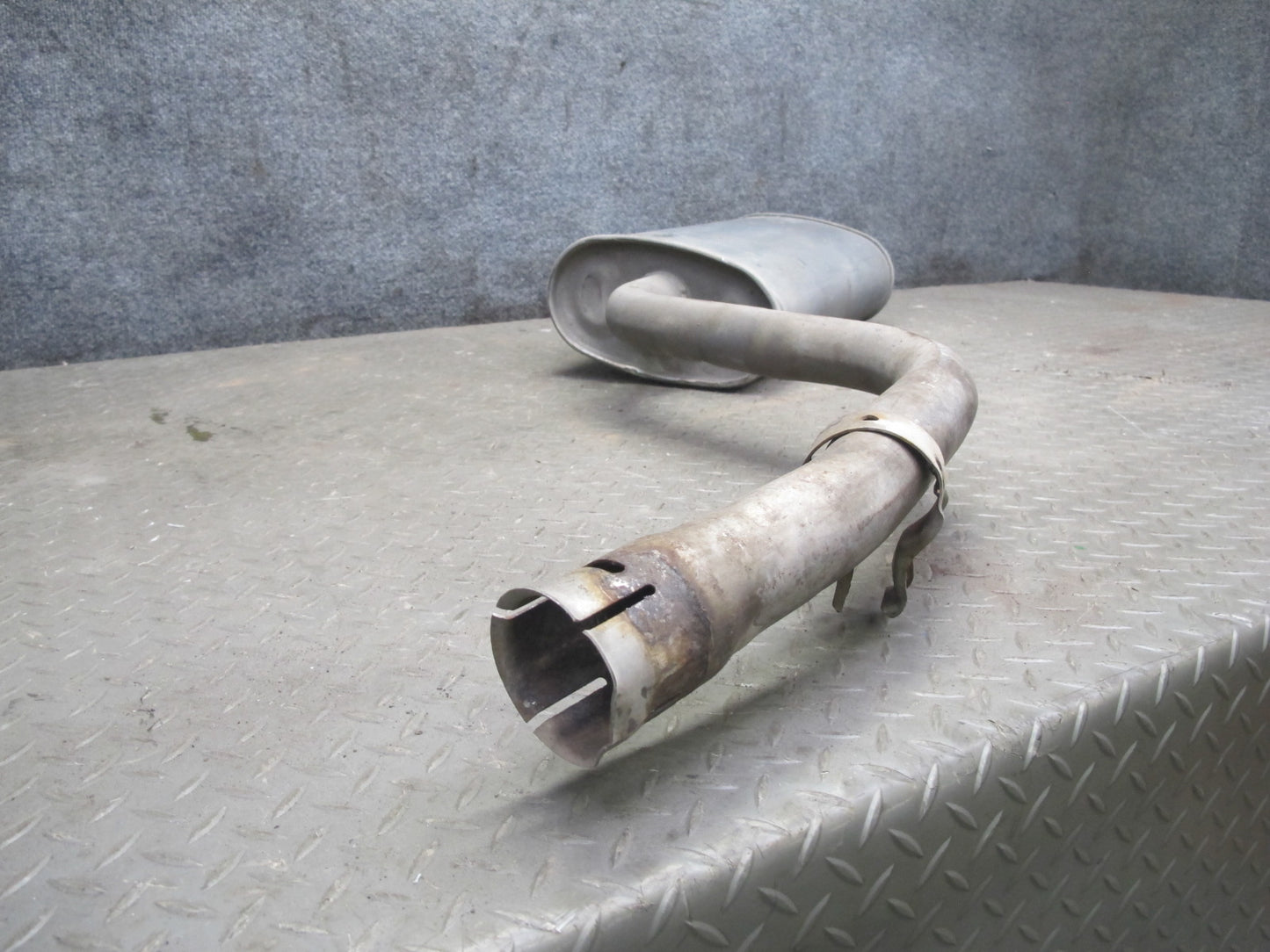 98-00 Lexus UCF20L LS400 Set of 2 Rear Left & Right Exhaust Muffler 102K OEM