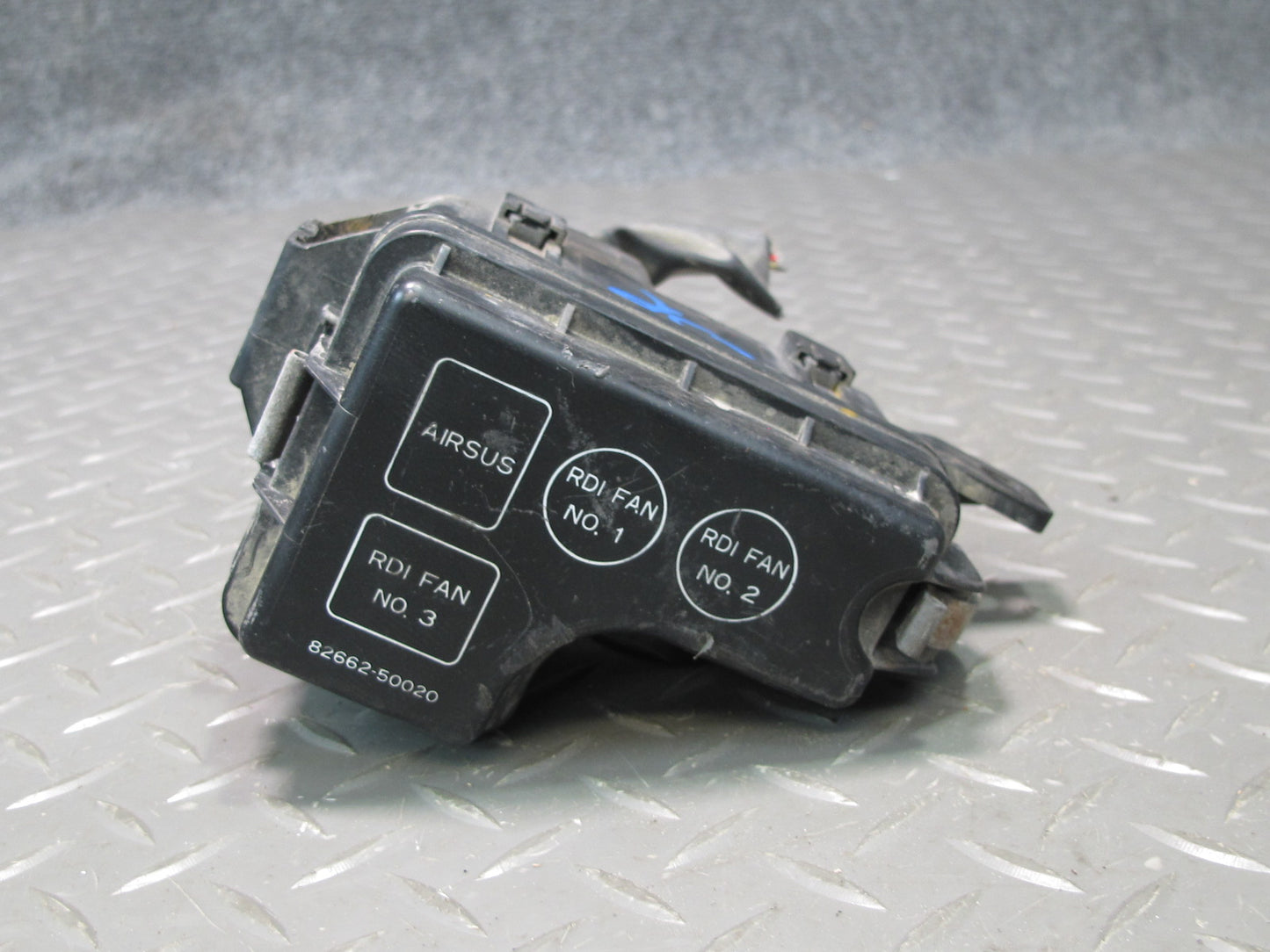 98-00 Lexus UCF20L LS400 Under Hood Small Fan Fuse Relay Box Module OEM