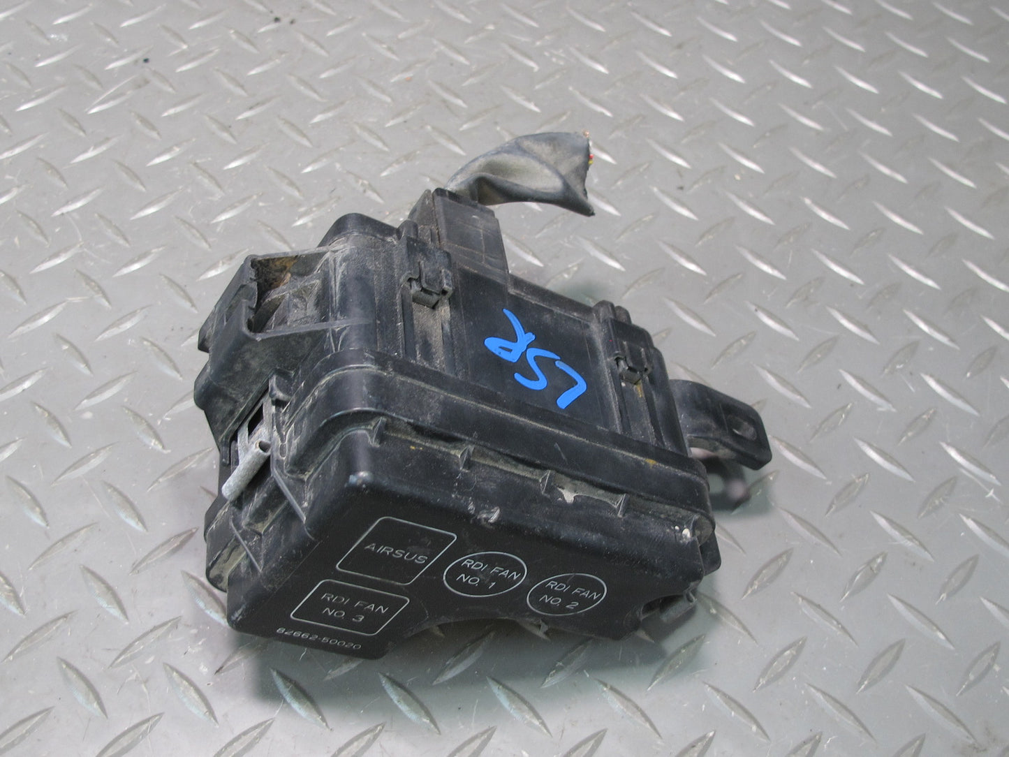 98-00 Lexus UCF20L LS400 Under Hood Small Fan Fuse Relay Box Module OEM