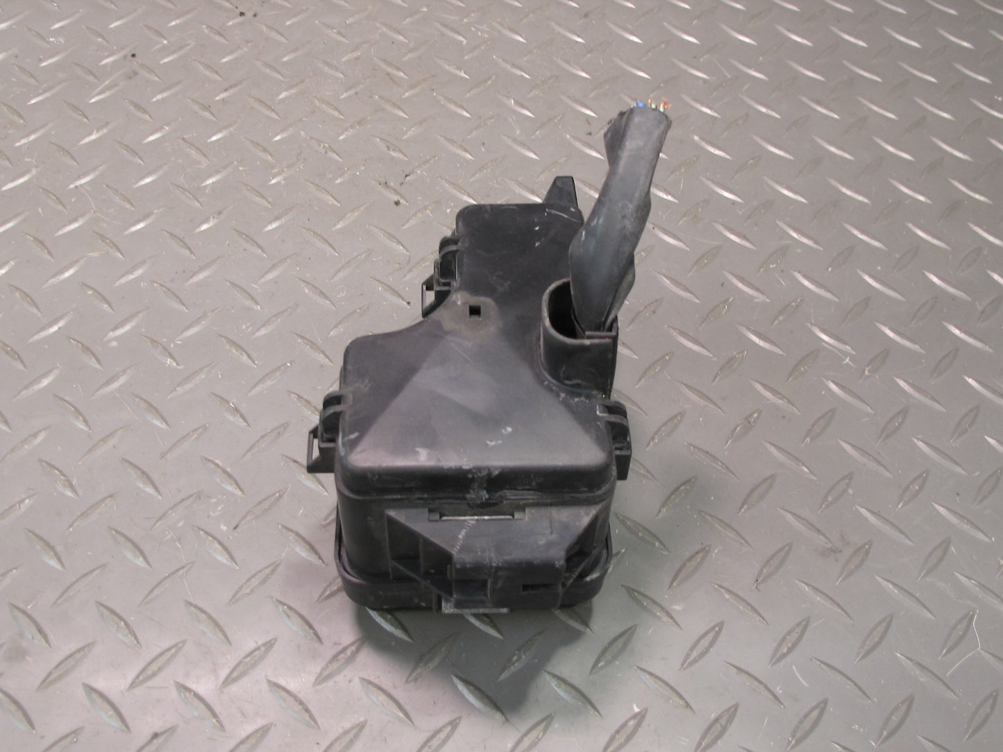 98-00 Lexus UCF20L LS400 Under Hood Small Fan Fuse Relay Box Module OEM