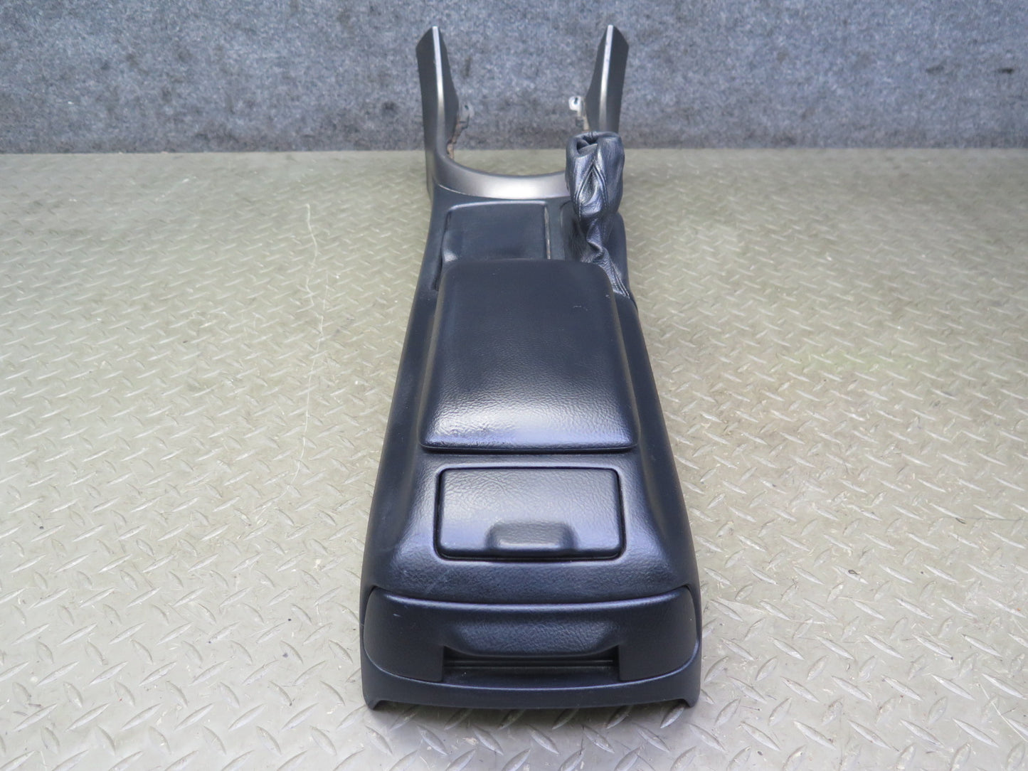 2001 Lexus JCE10L IS300 Center Console Trim Cover Panel 55619-53010 OEM