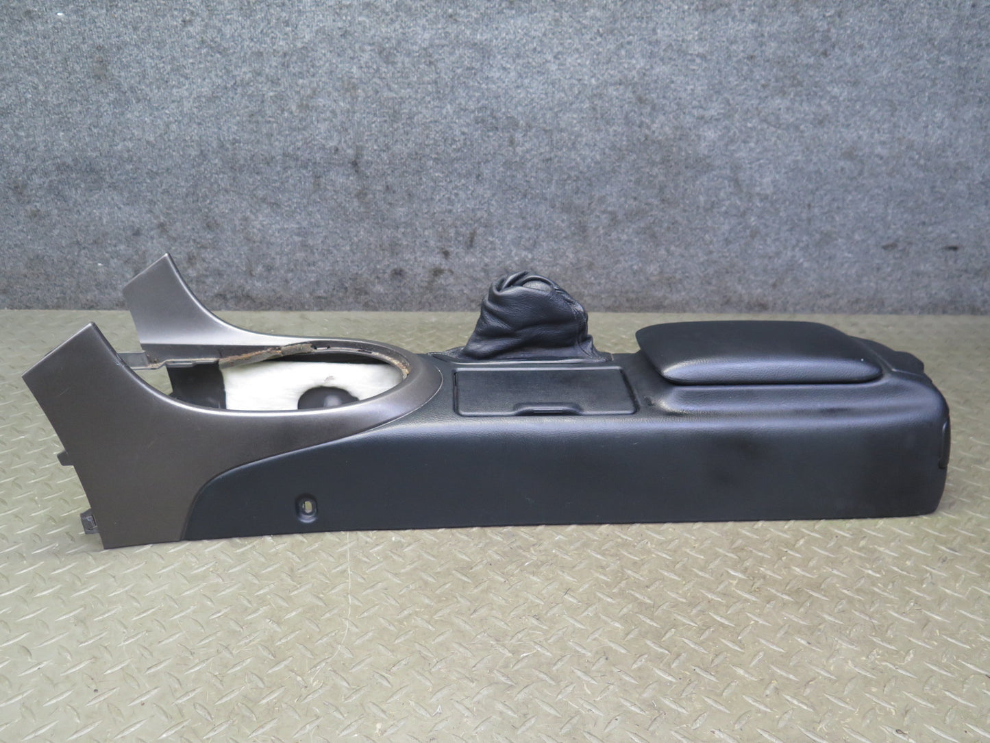 2001 Lexus JCE10L IS300 Center Console Trim Cover Panel 55619-53010 OEM