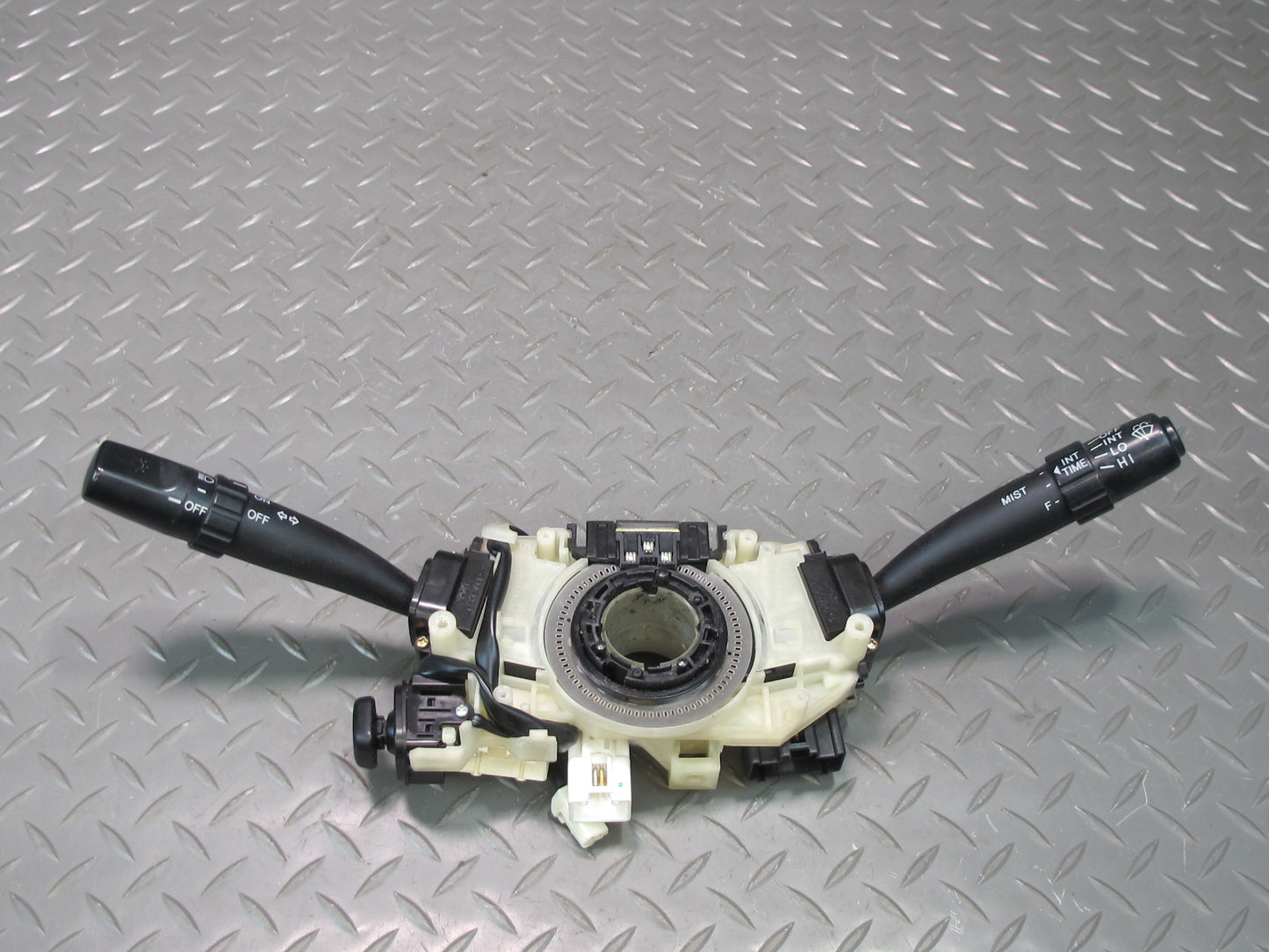 1998 Lexus UCF20L LS400 Steering Column Wiper Headlight Turn Signal Switch OEM