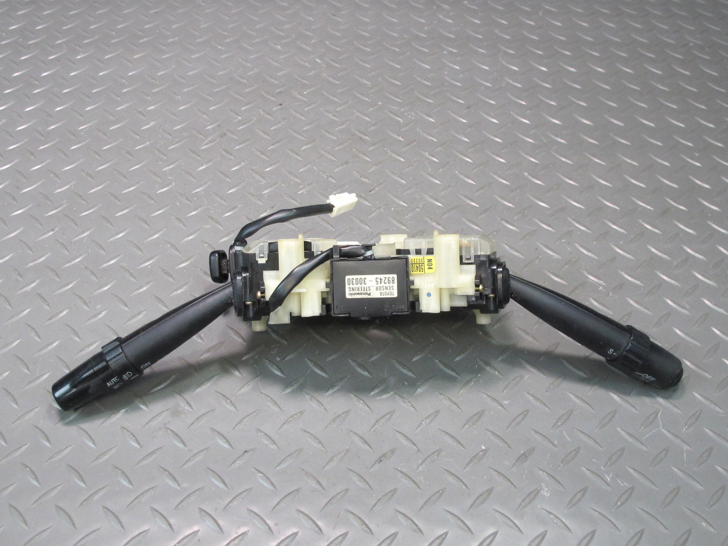 1998 Lexus UCF20L LS400 Steering Column Wiper Headlight Turn Signal Switch OEM