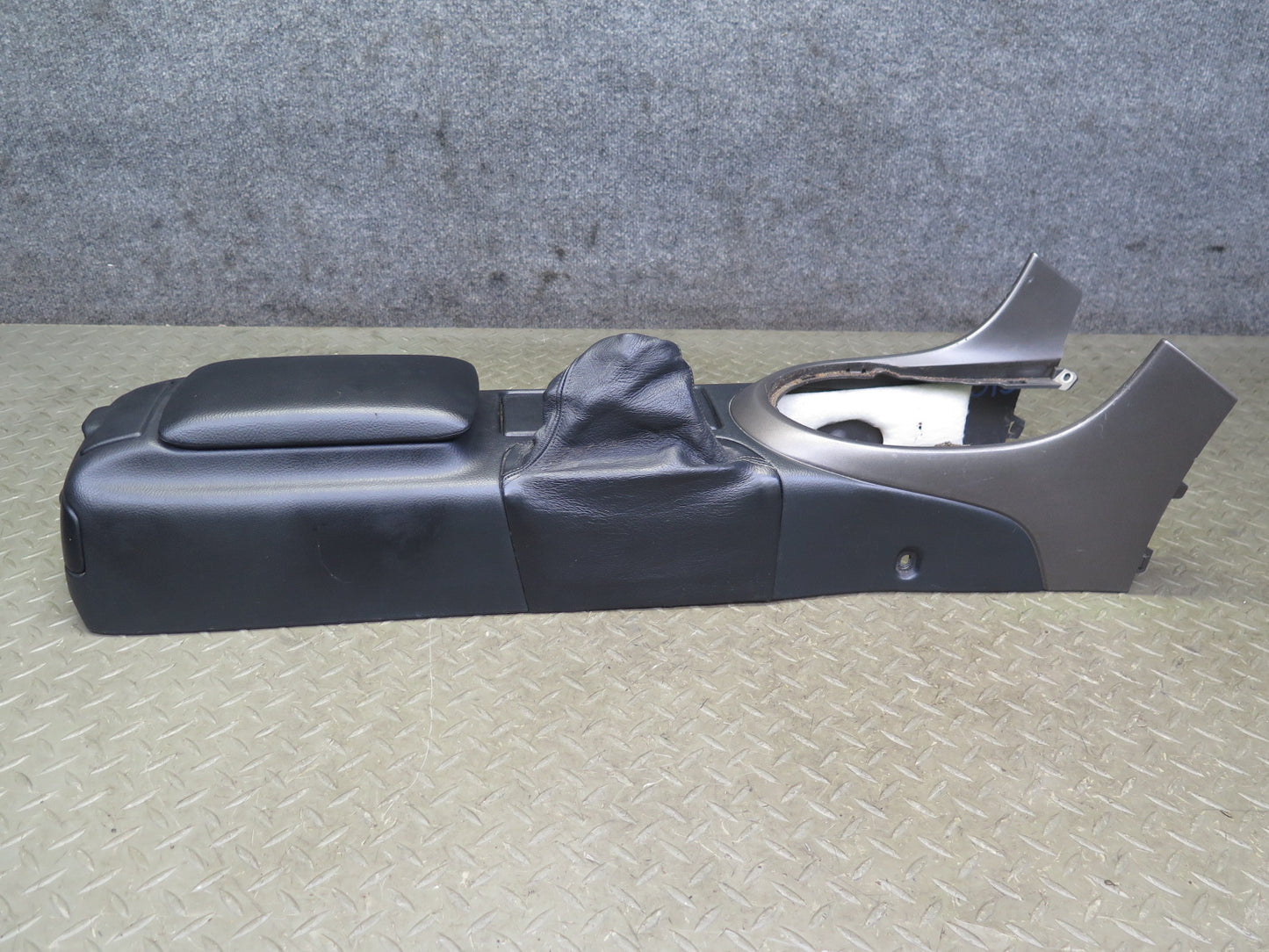 2001 Lexus JCE10L IS300 Center Console Trim Cover Panel 55619-53010 OEM
