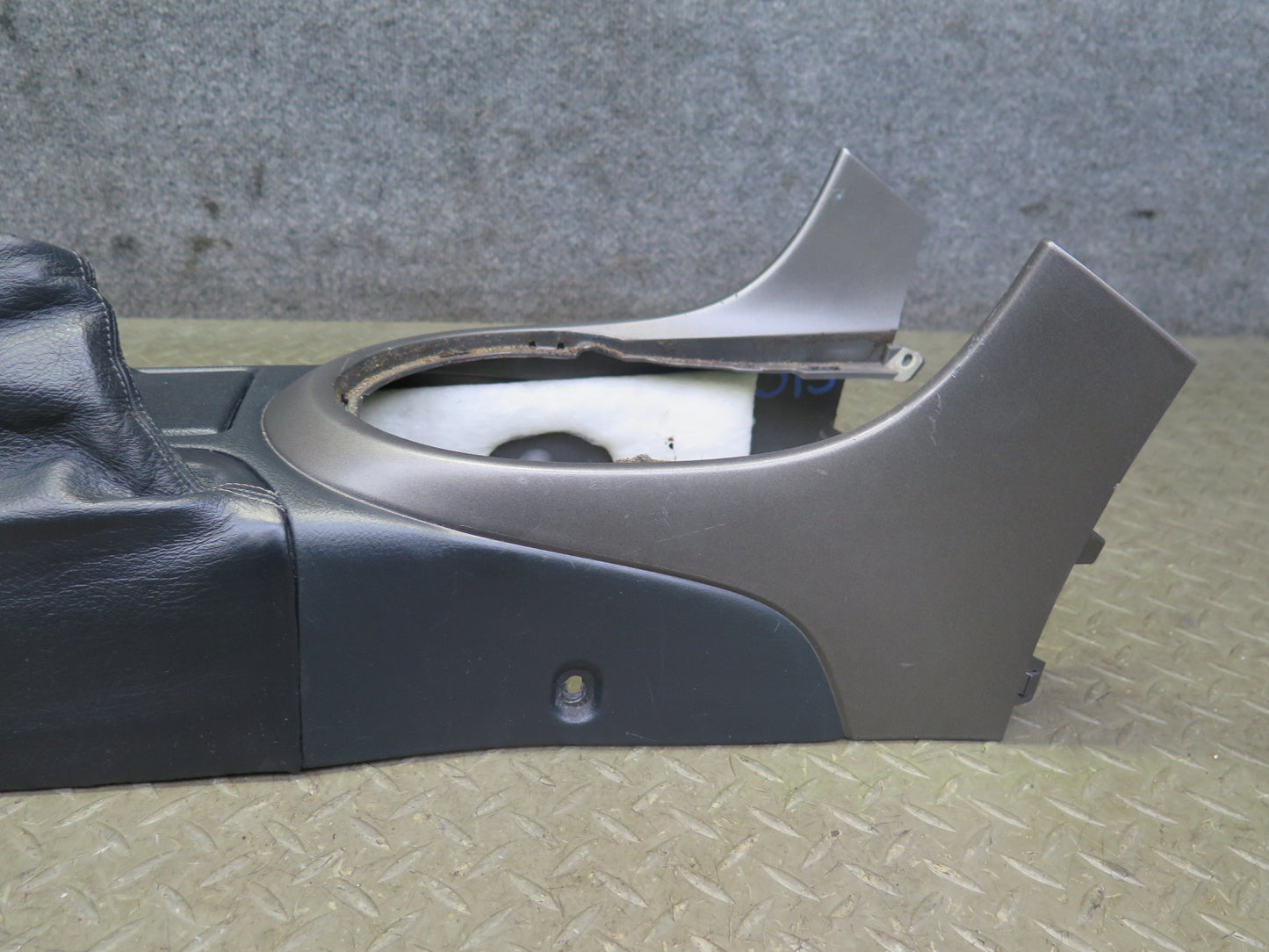 2001 Lexus JCE10L IS300 Center Console Trim Cover Panel 55619-53010 OEM