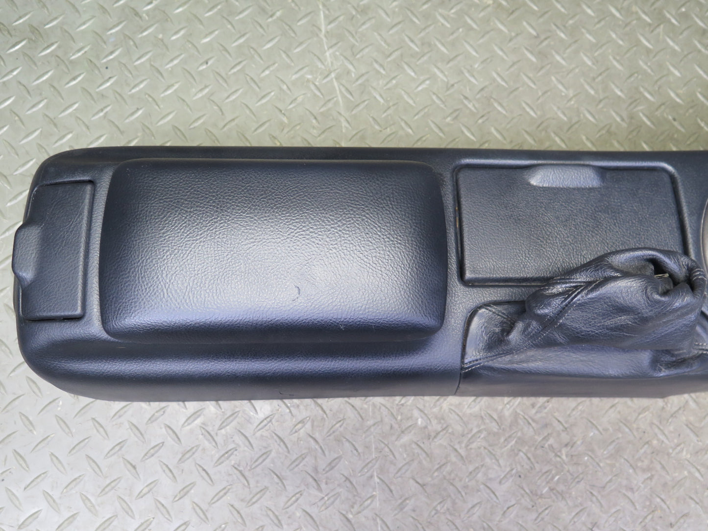 2001 Lexus JCE10L IS300 Center Console Trim Cover Panel 55619-53010 OEM