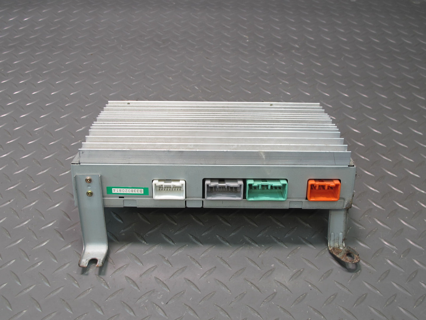 95-00 Lexus UCF20L LS400 Nakamichi Audio Stereo Amplifier 86280-50160 OEM