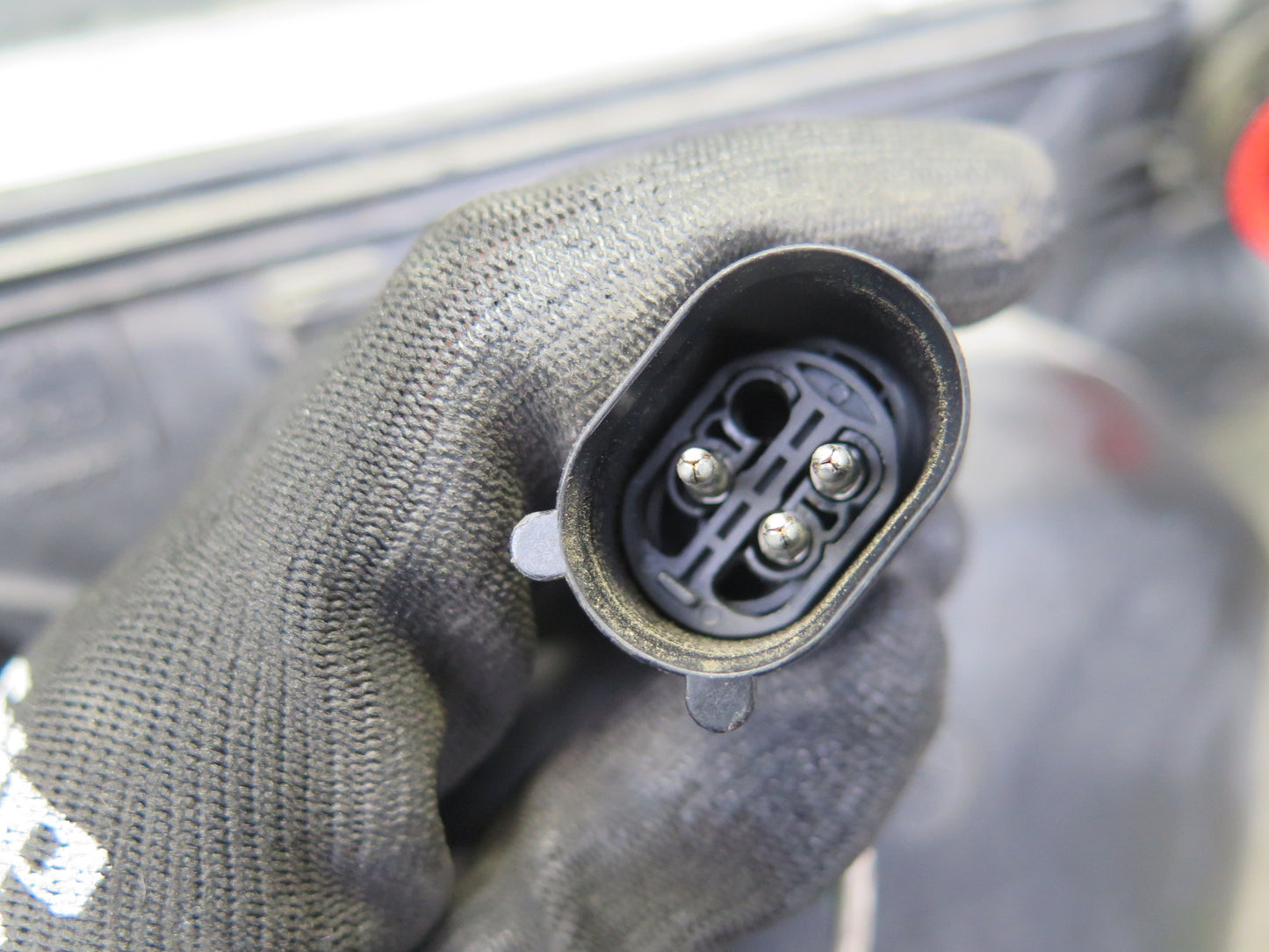 1997-2004 Porsche Boxster 986 Left Engine Radiator Fan Condenser Shroud Assy