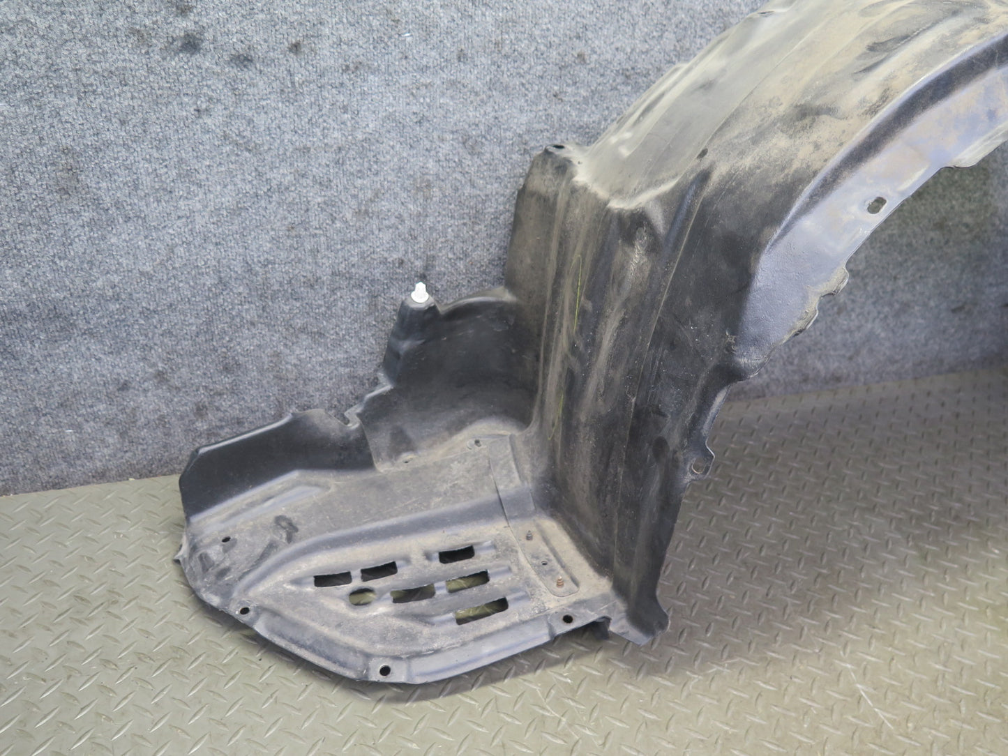 98-00 Lexus UCF20L LS400 Front Right & Left Fender Liner Splash Shield Set OEM