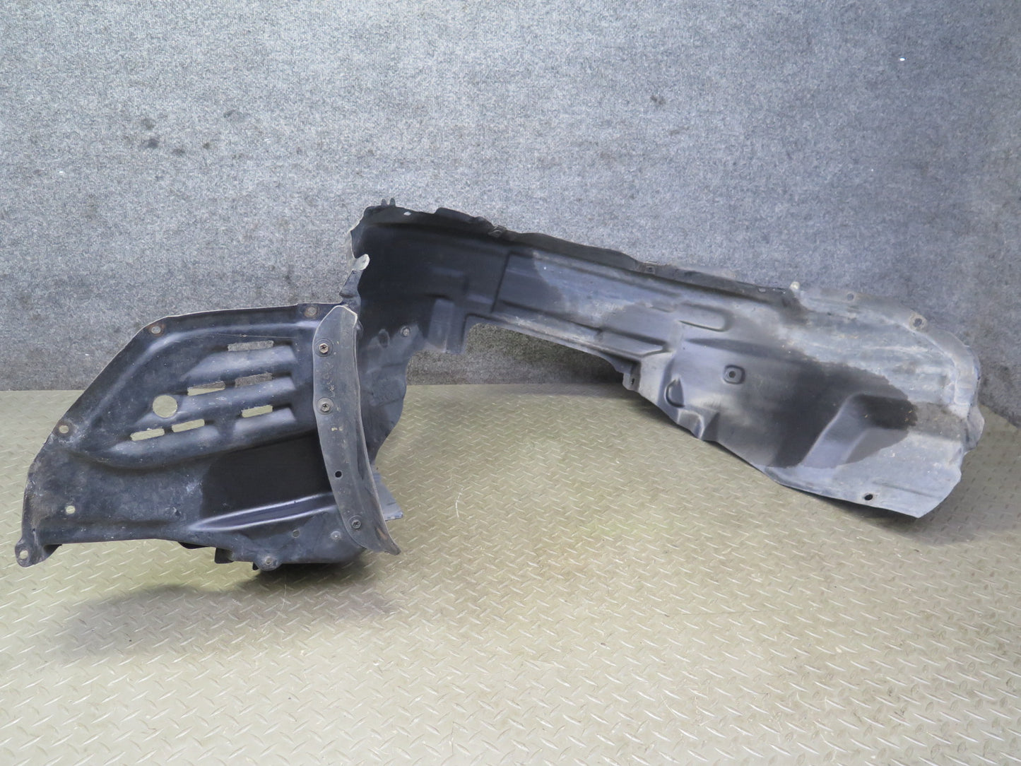 98-00 Lexus UCF20L LS400 Front Right & Left Fender Liner Splash Shield Set OEM