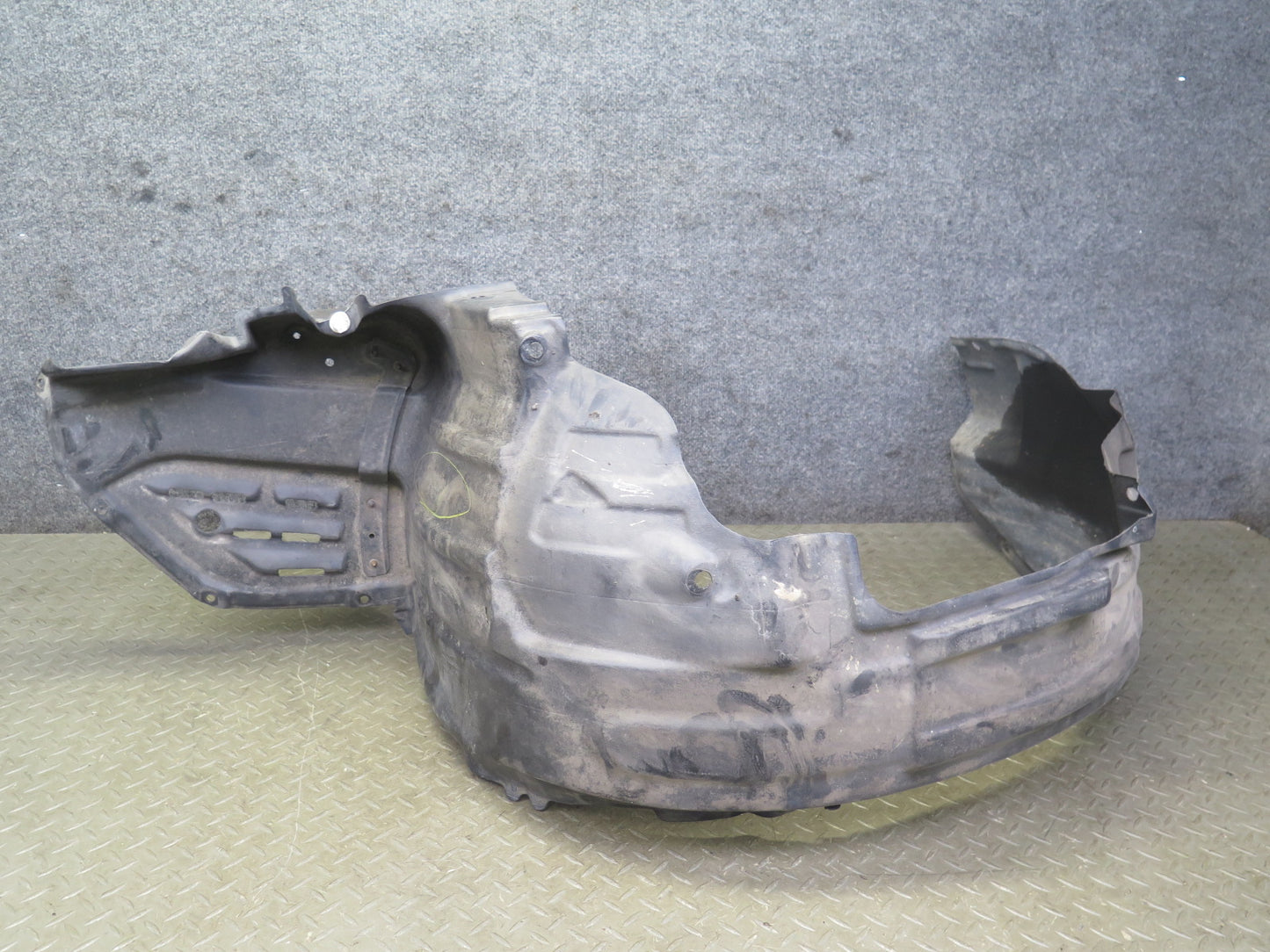 98-00 Lexus UCF20L LS400 Front Right & Left Fender Liner Splash Shield Set OEM