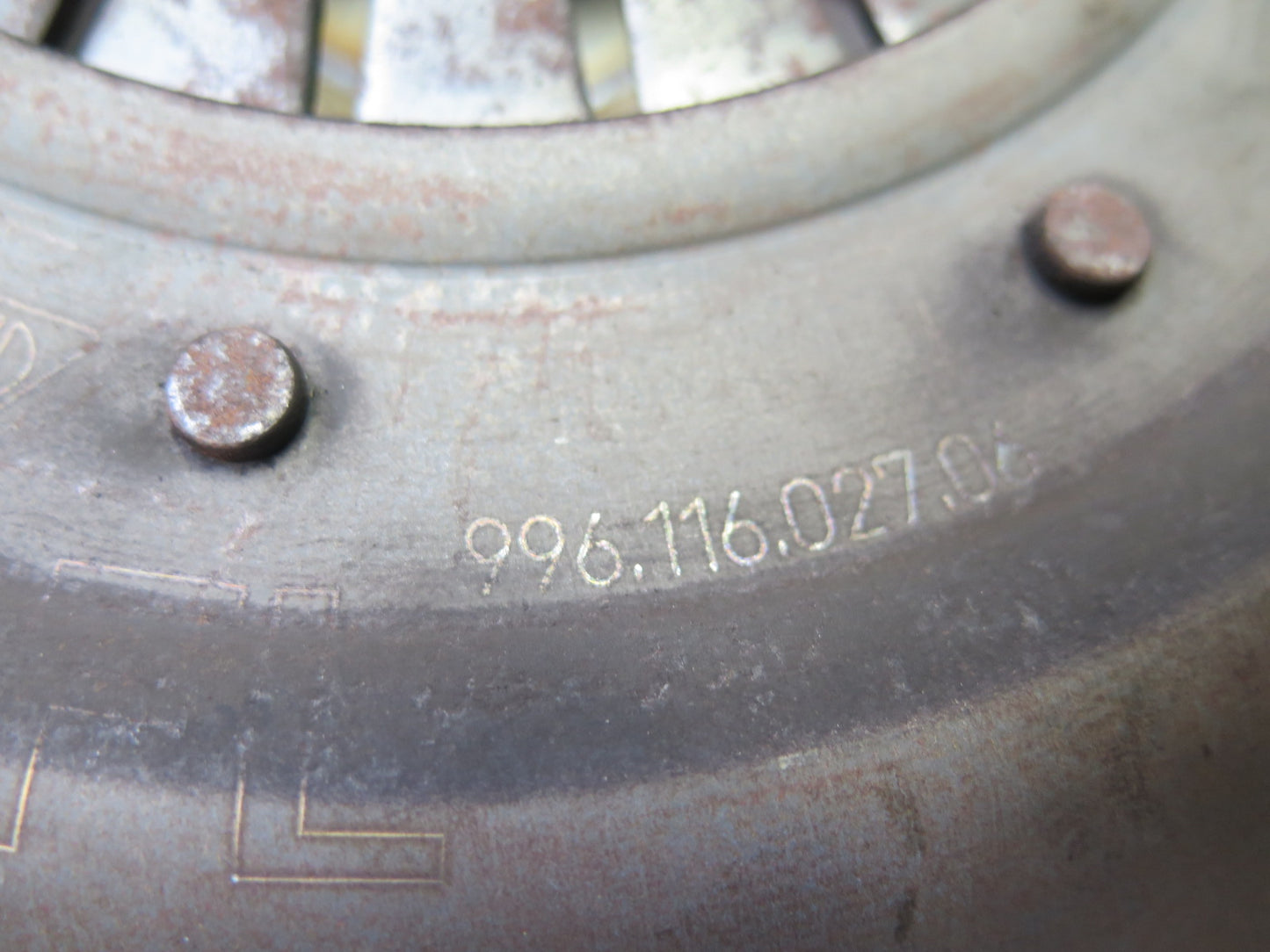 02-04 Porsche 911 996 3.6L AWD MT G96.01 Clutch Disc Flywheel Pressure Plate Set