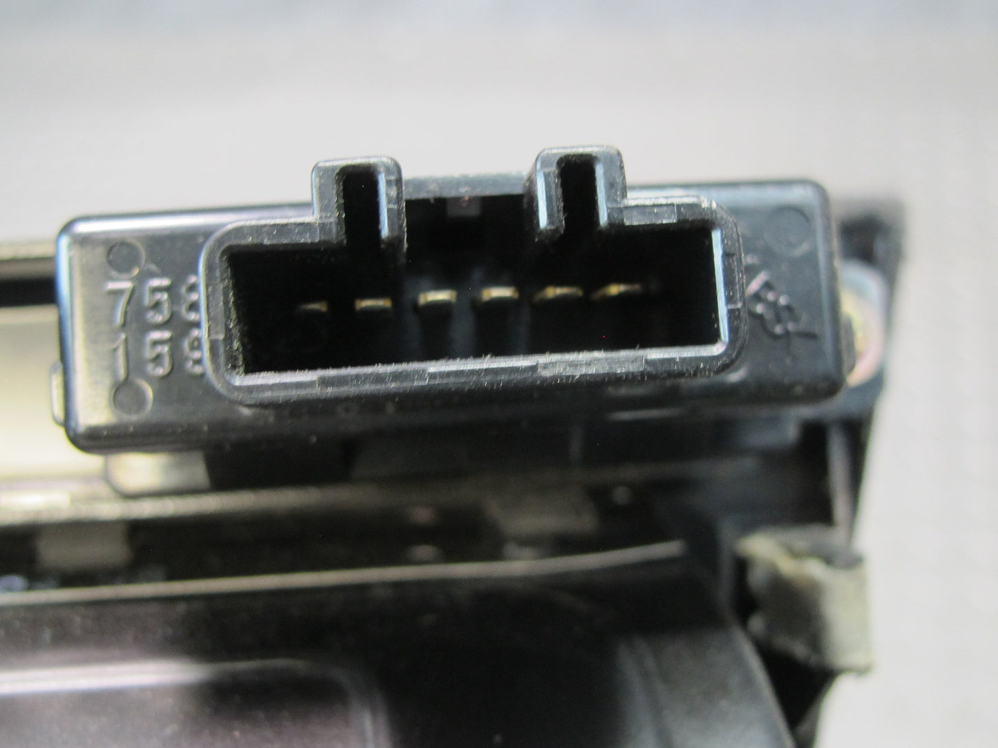 98-00 Lexus LS400 Center Console Shifter Wood Trim w VSC Heated Seat Switch OEM