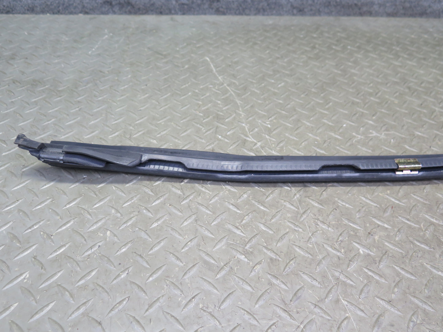 92-00 Lexus JZZ31L SC400 SC300 Set of 2 Inner Door Window Weatherstrip Seal OEM