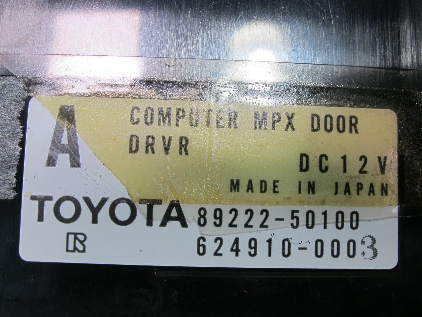 1998 Lexus UCF20L LS400 Front Left Door Control Module 89222-50100 OEM