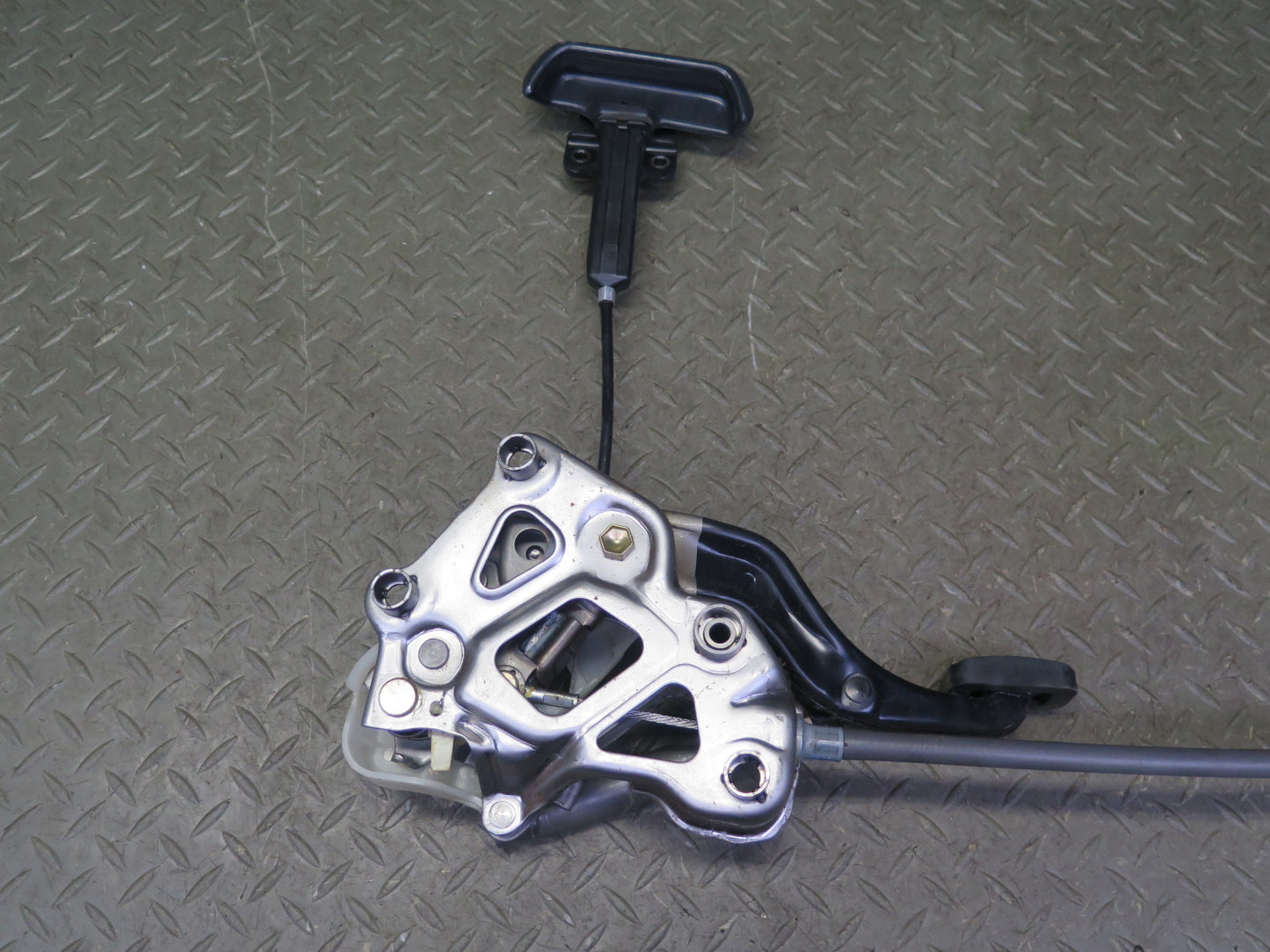 98-00 Lexus LS400 Emergency Parking Brake Pedal w Release Handle & Cable Set OEM