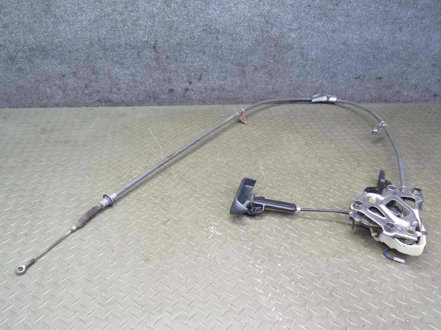 98-00 Lexus LS400 Emergency Parking Brake Pedal w Release Handle & Cable Set OEM