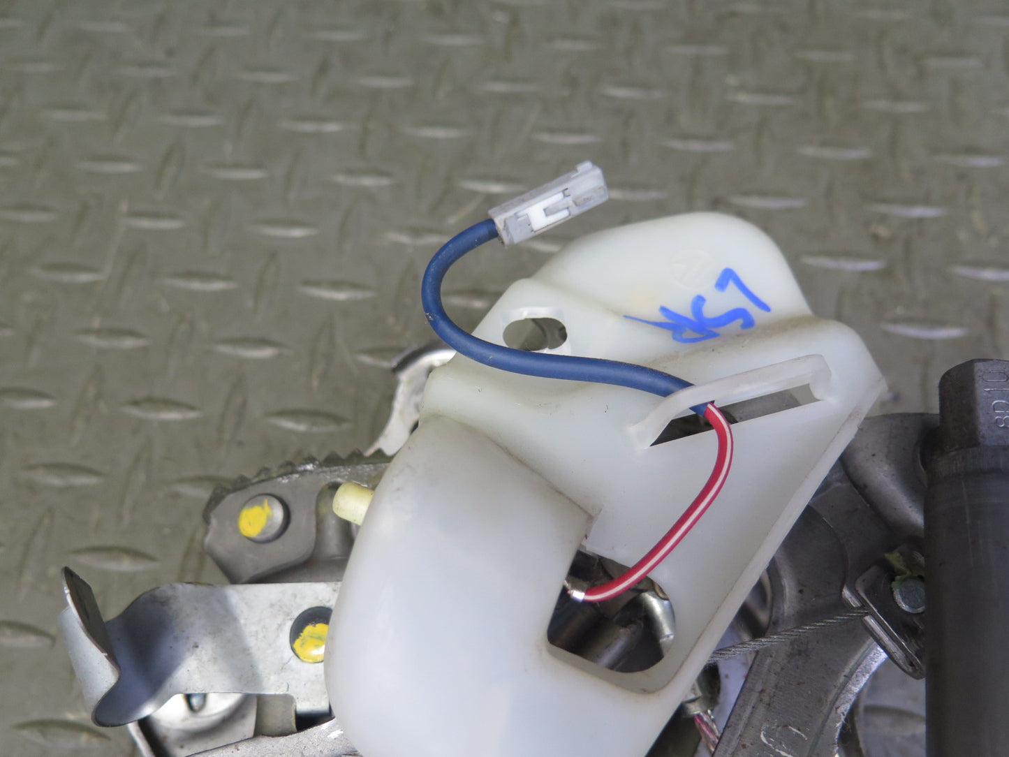 98-00 Lexus LS400 Emergency Parking Brake Pedal w Release Handle & Cable Set OEM