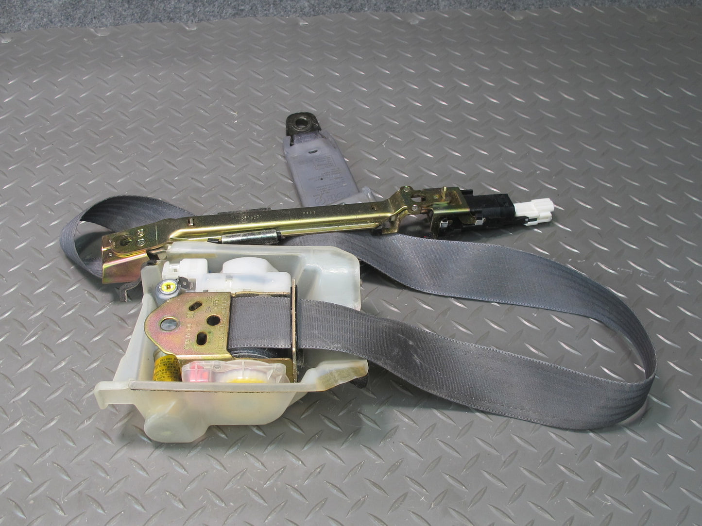 98-00 LEXUS LS400 FRONT RIGHT & LEFT SIDE SEATBELT RETRACTOR SET OEM