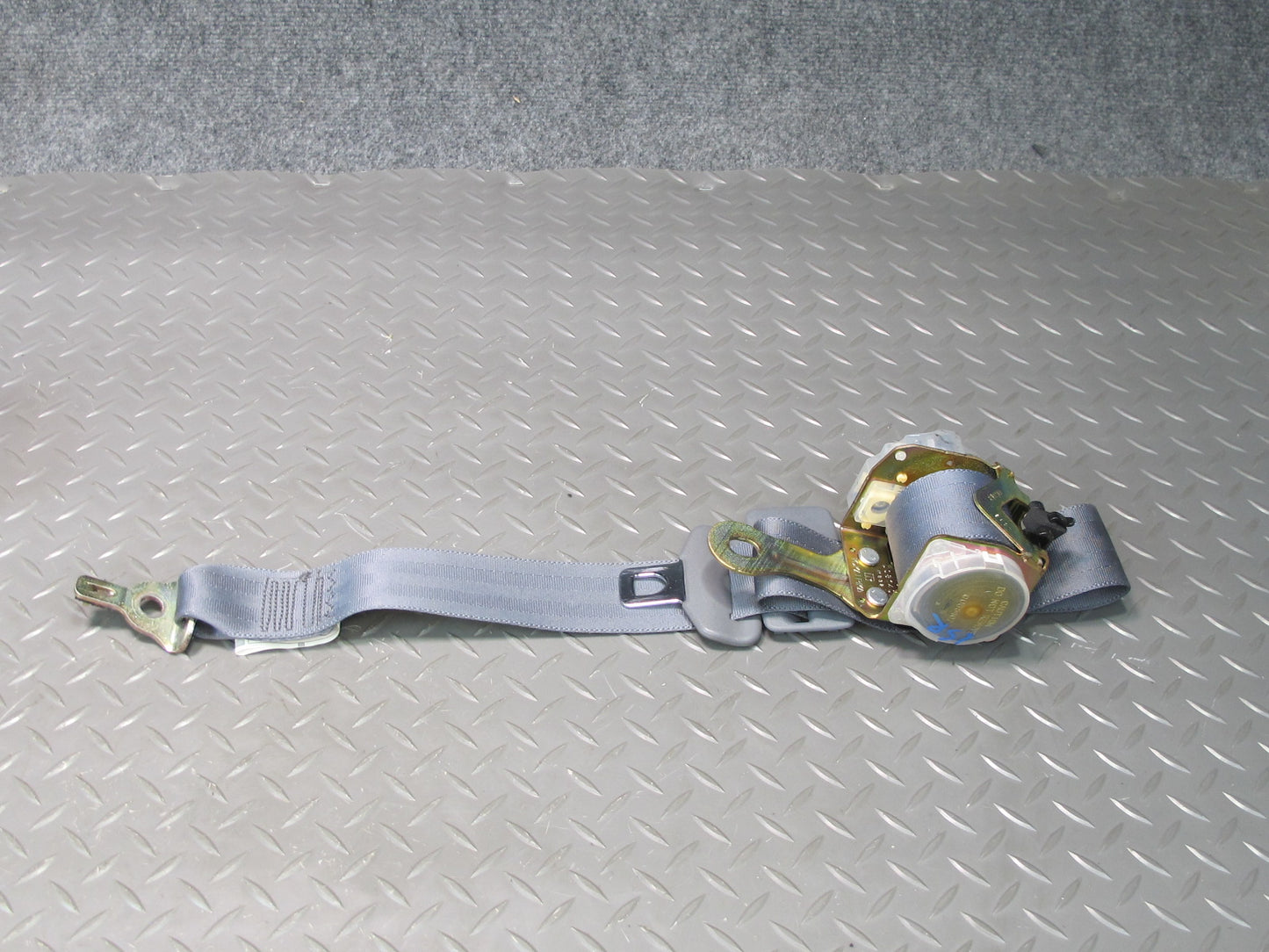 98-00 LEXUS LS400 REAR RIGHT CENTER LEFT SIDE SEATBELT RETRACTOR SET OEM