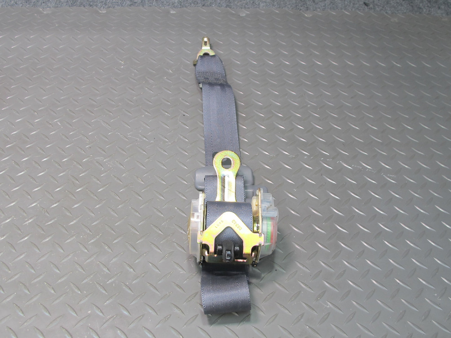 98-00 LEXUS LS400 REAR RIGHT CENTER LEFT SIDE SEATBELT RETRACTOR SET OEM