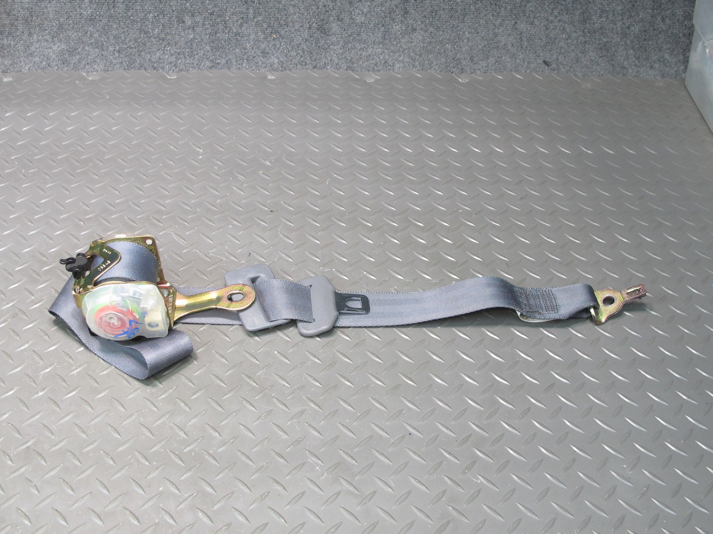 98-00 LEXUS LS400 REAR RIGHT CENTER LEFT SIDE SEATBELT RETRACTOR SET OEM