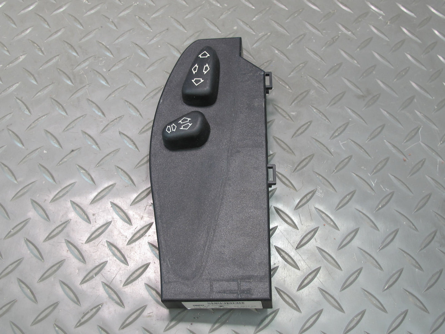 01-06 BMW E46 330ci Convertible Front Right Seat Adjustment Control Switch OEM