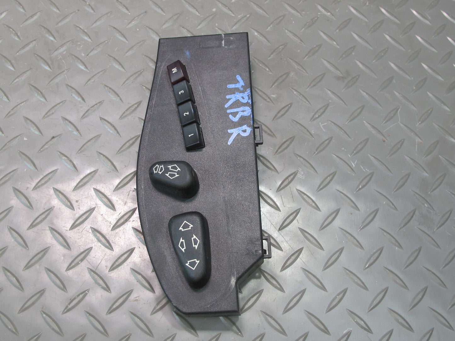 01-06 BMW E46 330ci Convertible Front Left Seat Adjustment Control Switch OEM