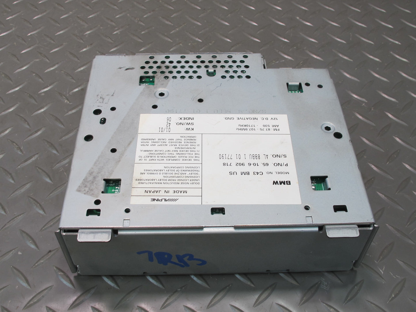 01-02 BMW E46 330ci Alpine GPS Navigation Radio Tuner Receiver 6902718 OEM