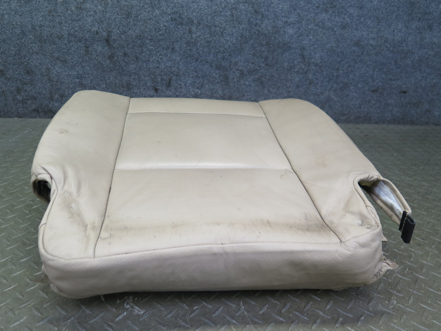 01-06 BMW E46 Convertible Front Right Seat Lower Cushion Leather Beige 77K OEM