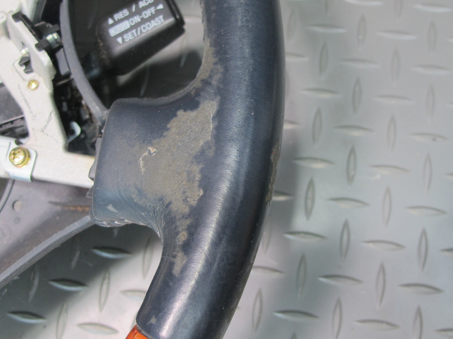 98-00 Lexus UCF20L LS400 Leather Wood Steering w Cruise Control Switch Black OEM