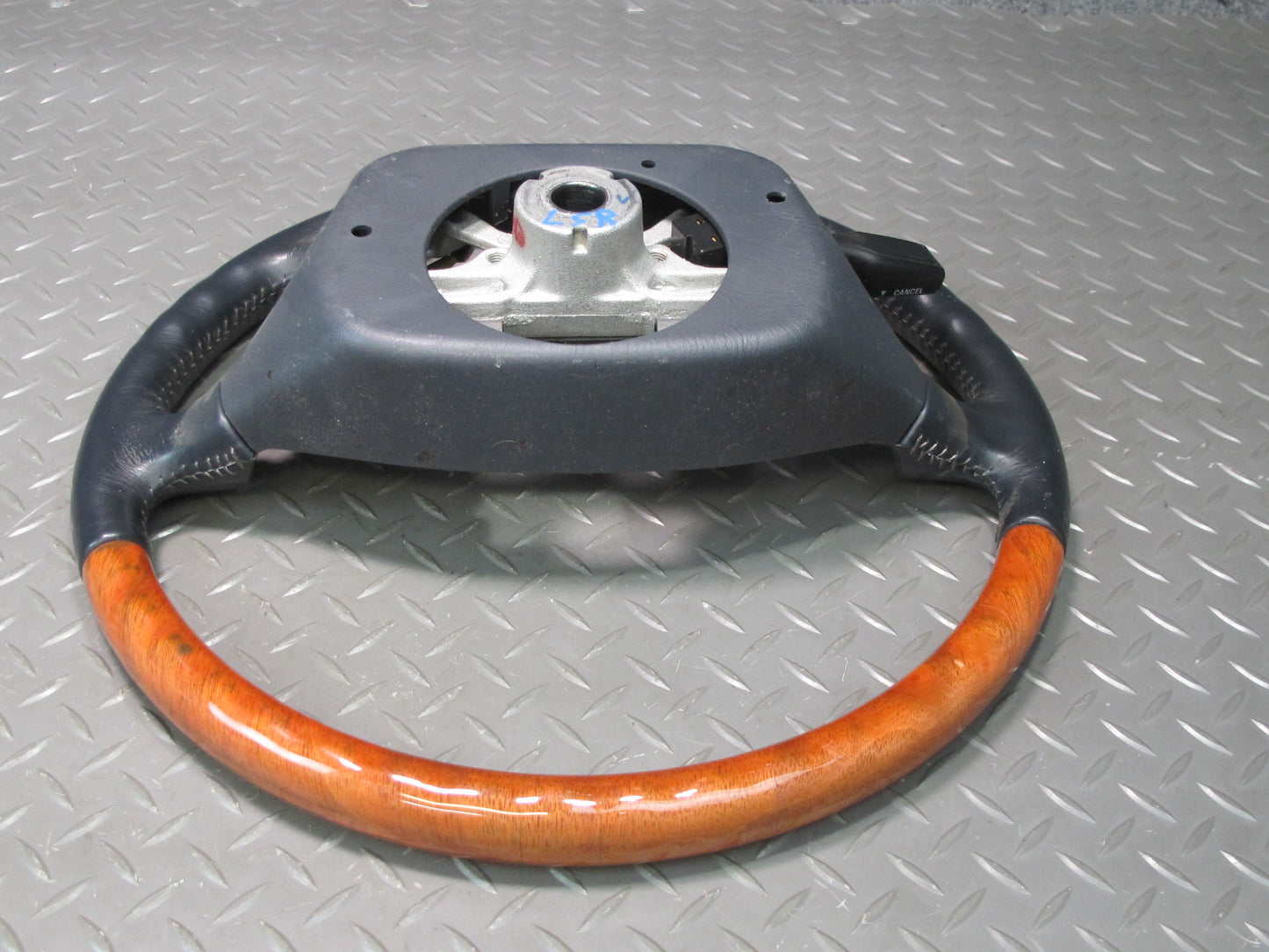 98-00 Lexus UCF20L LS400 Leather Wood Steering w Cruise Control Switch Black OEM