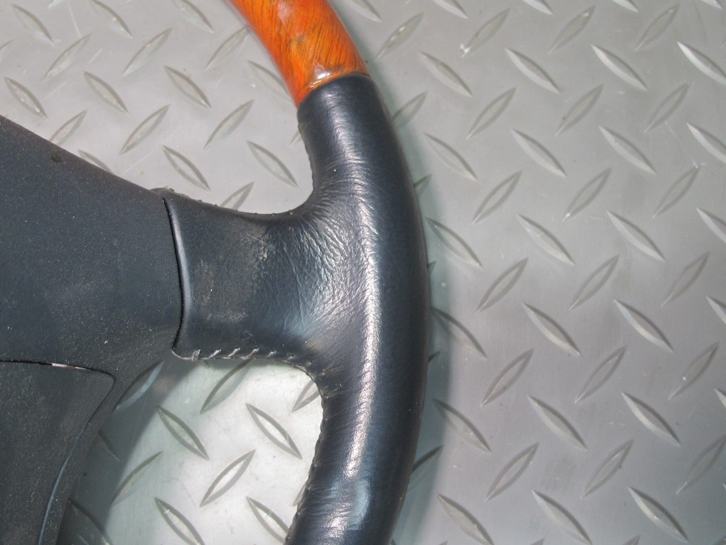 98-00 Lexus UCF20L LS400 Leather Wood Steering w Cruise Control Switch Black OEM