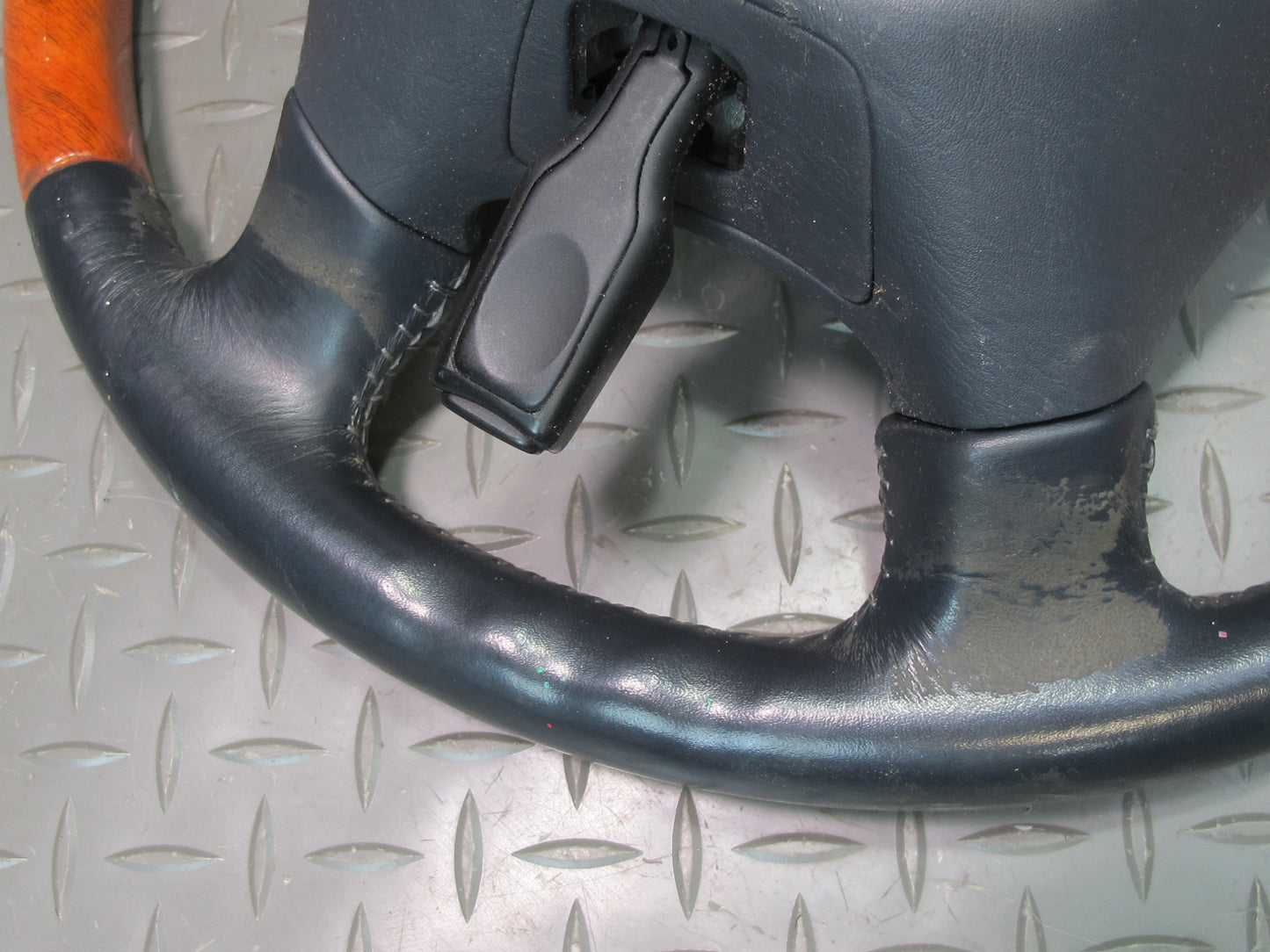 98-00 Lexus UCF20L LS400 Leather Wood Steering w Cruise Control Switch Black OEM