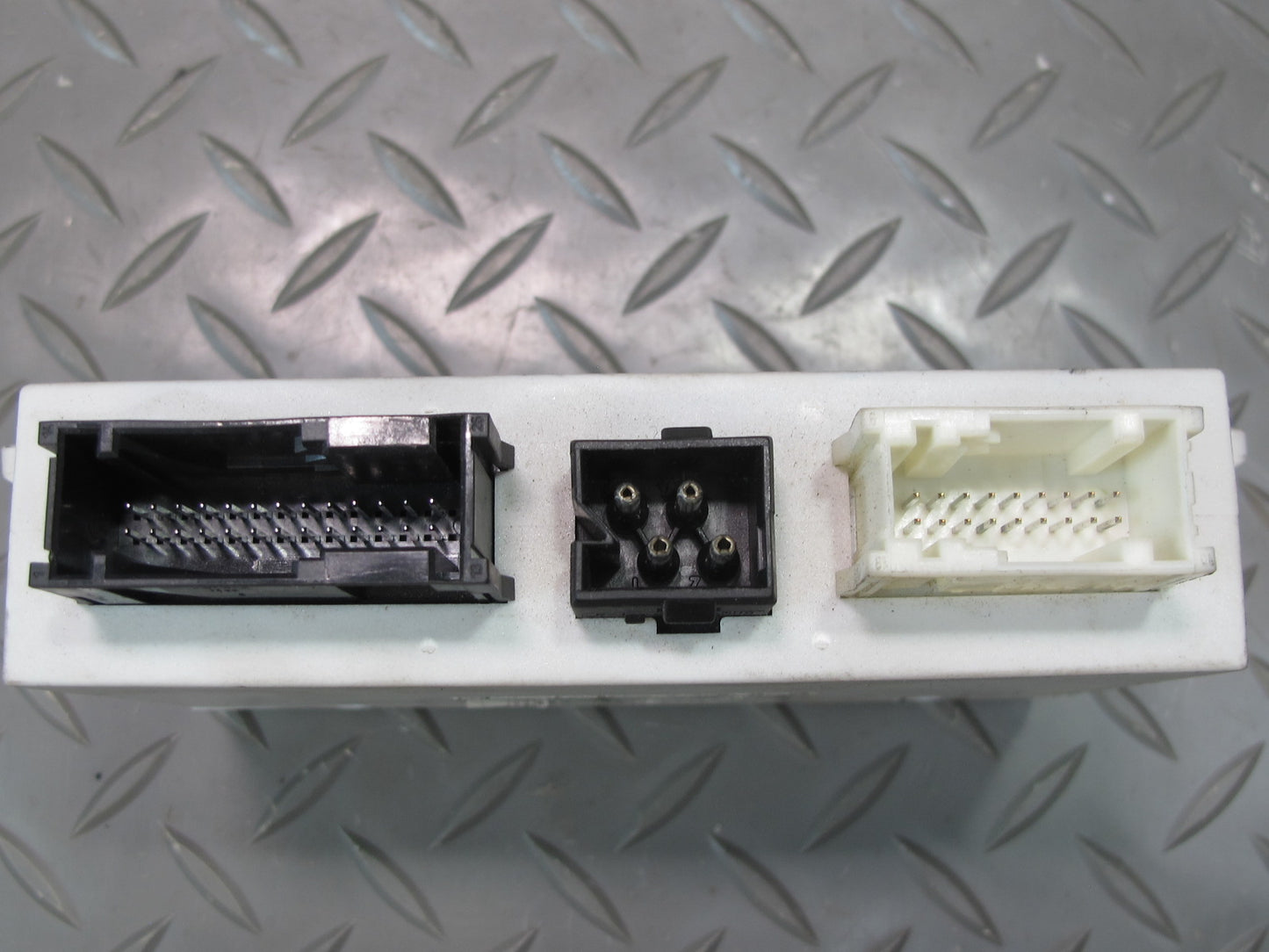 01-06 BMW E46 330ci Convertible Folding TOP Roof Control Unit Module 8375444 OEM