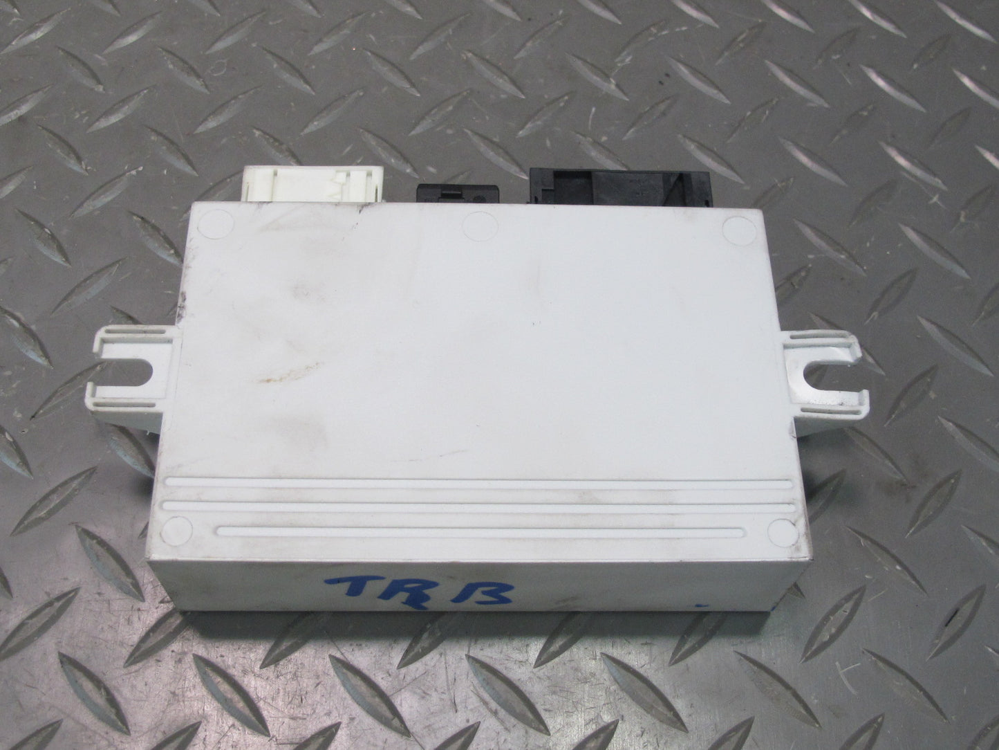 01-06 BMW E46 330ci Convertible Folding TOP Roof Control Unit Module 8375444 OEM