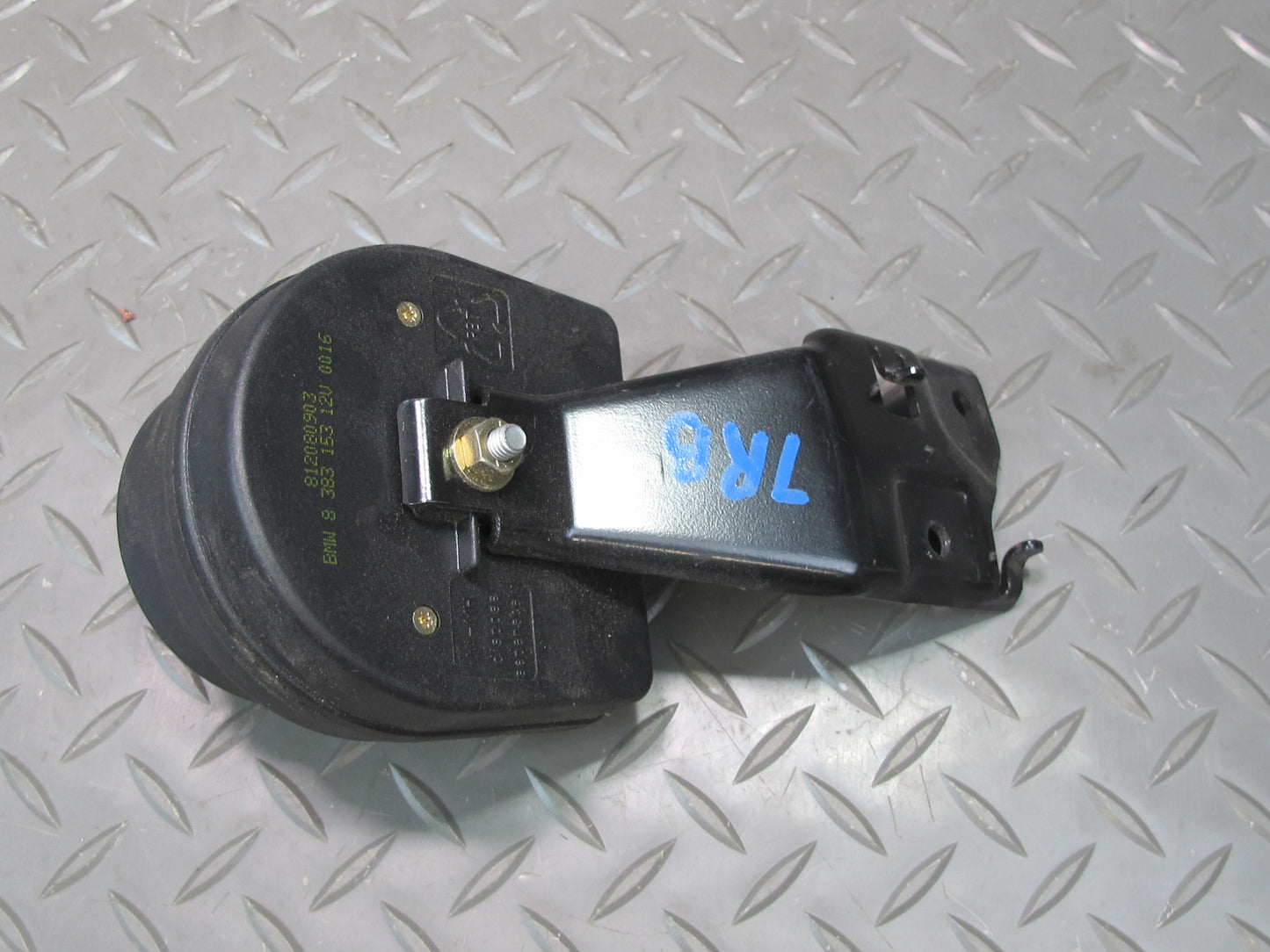 01-06 BMW E46 330ci Anti Theft Alarm Horn Siren w Bracket Mount 8383153 OEM