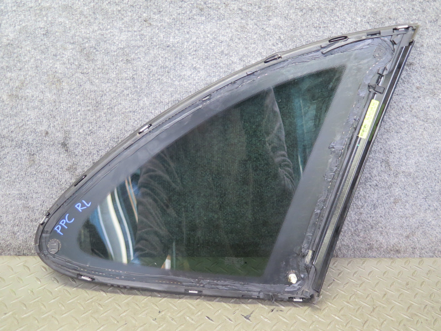 2011-2018 Porsche Cayenne 958 Rear Left Driver Side Quarter Window Glass