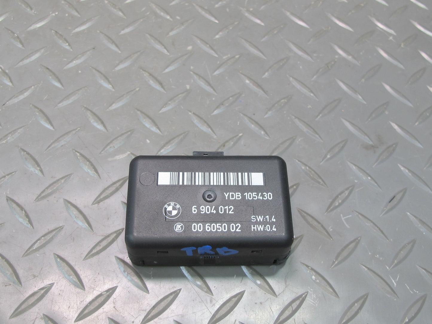 01-02 BMW E46 330ci Windshield Rain Sensor 6904012 OEM