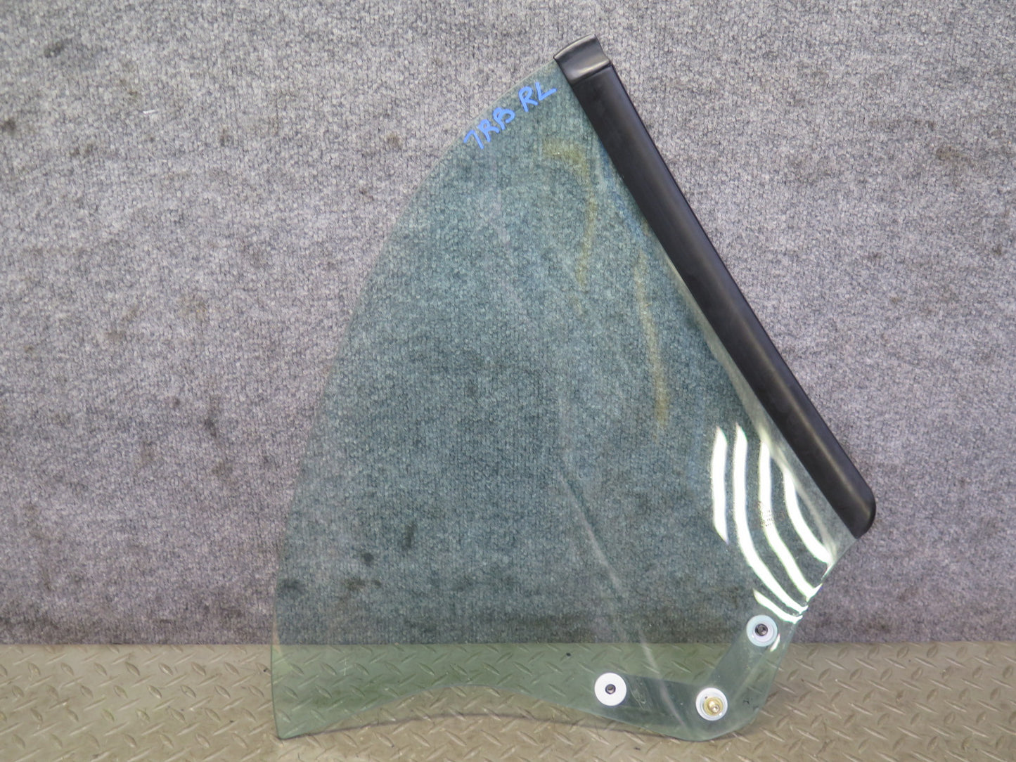 01-06 BMW E46 330ci Convertible Rear Left Driver Side Quarter Glass Window OEM