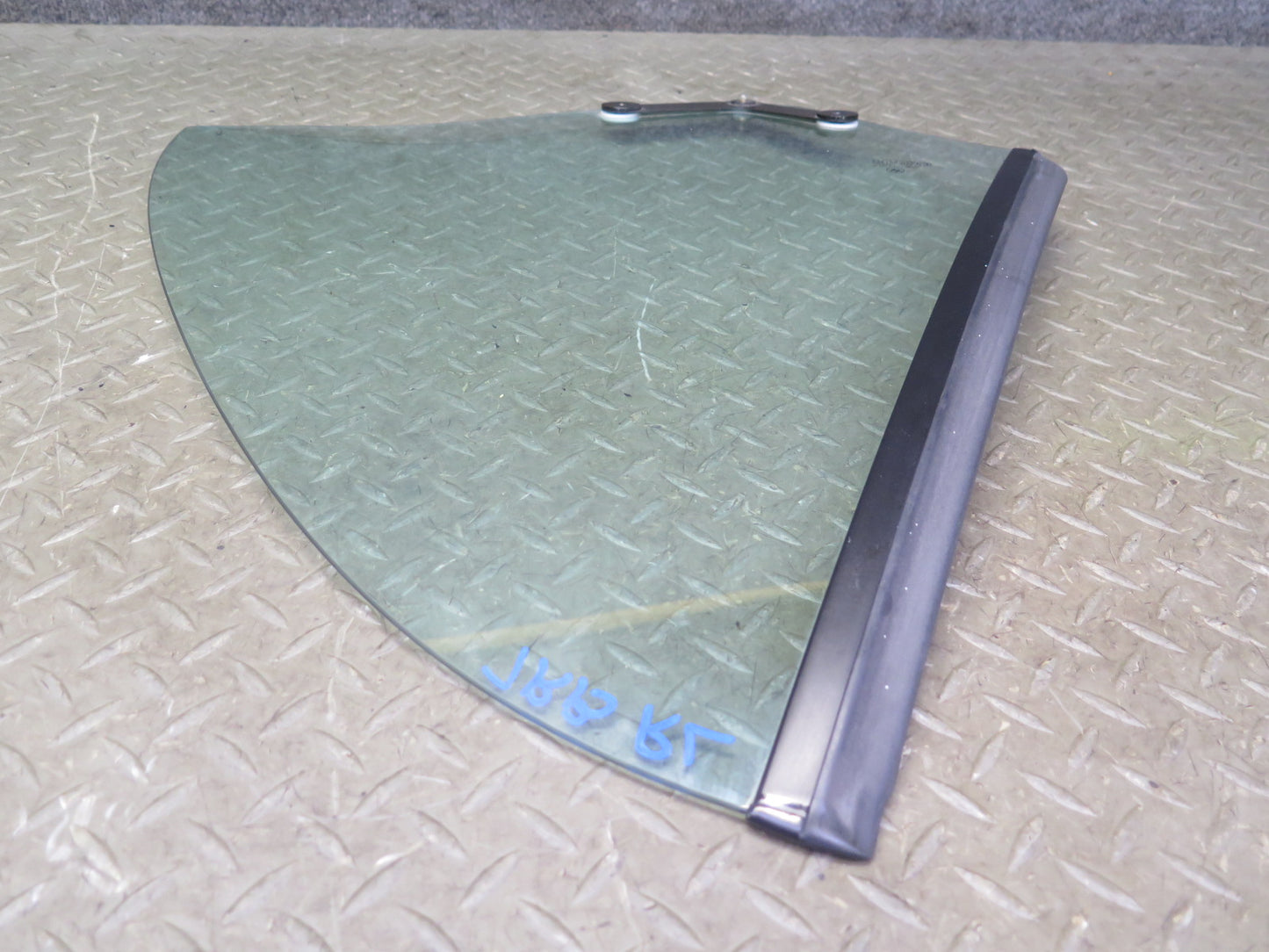 01-06 BMW E46 330ci Convertible Rear Left Driver Side Quarter Glass Window OEM