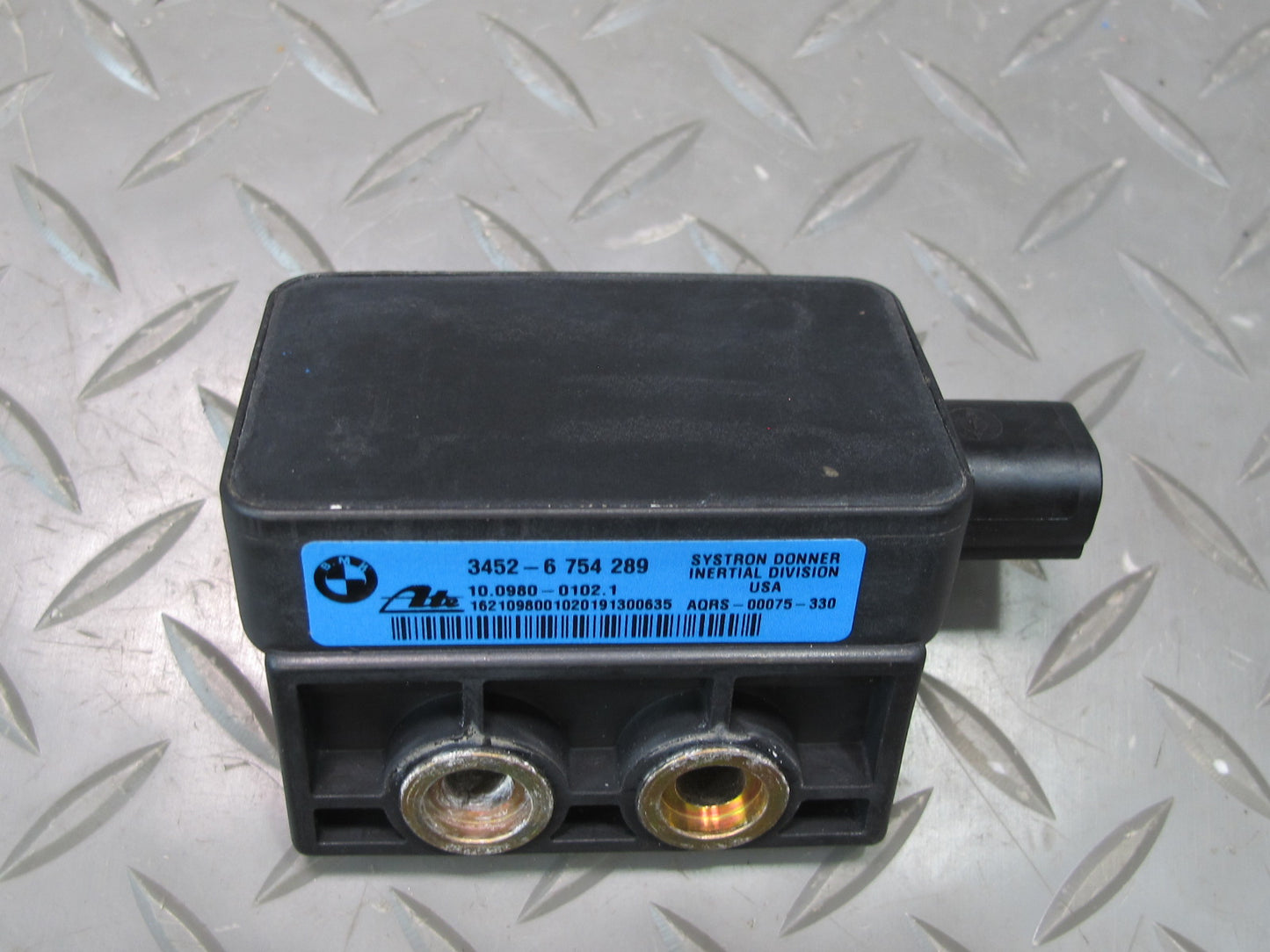 01-02 BMW E46 330ci YAW Turn Rate Acceleration Speed Sensor 6754289 OEM