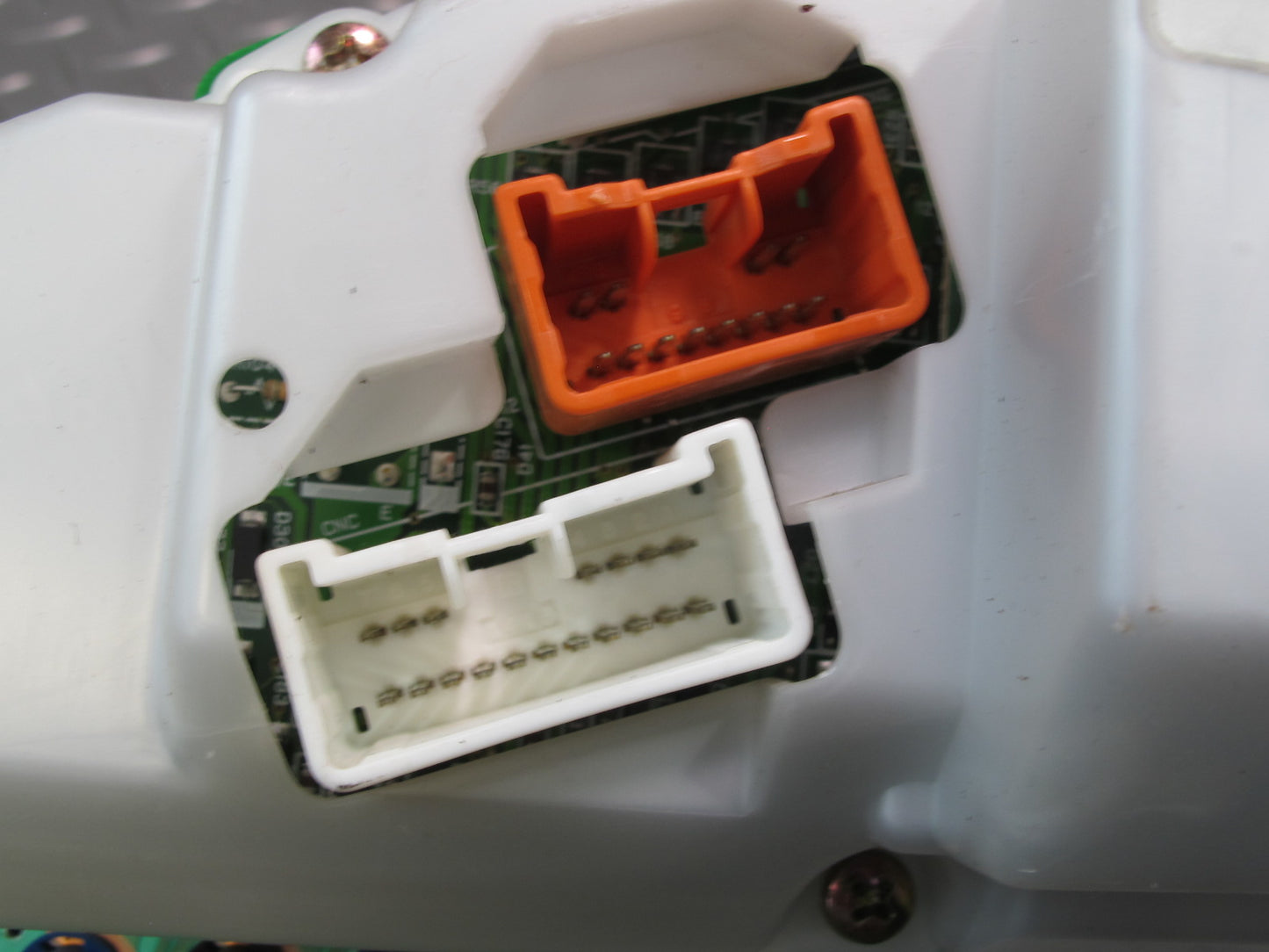 98-99 Lexus UCF20L LS400 Instrument Cluster Gauge Speedometer 83800-50010 OEM