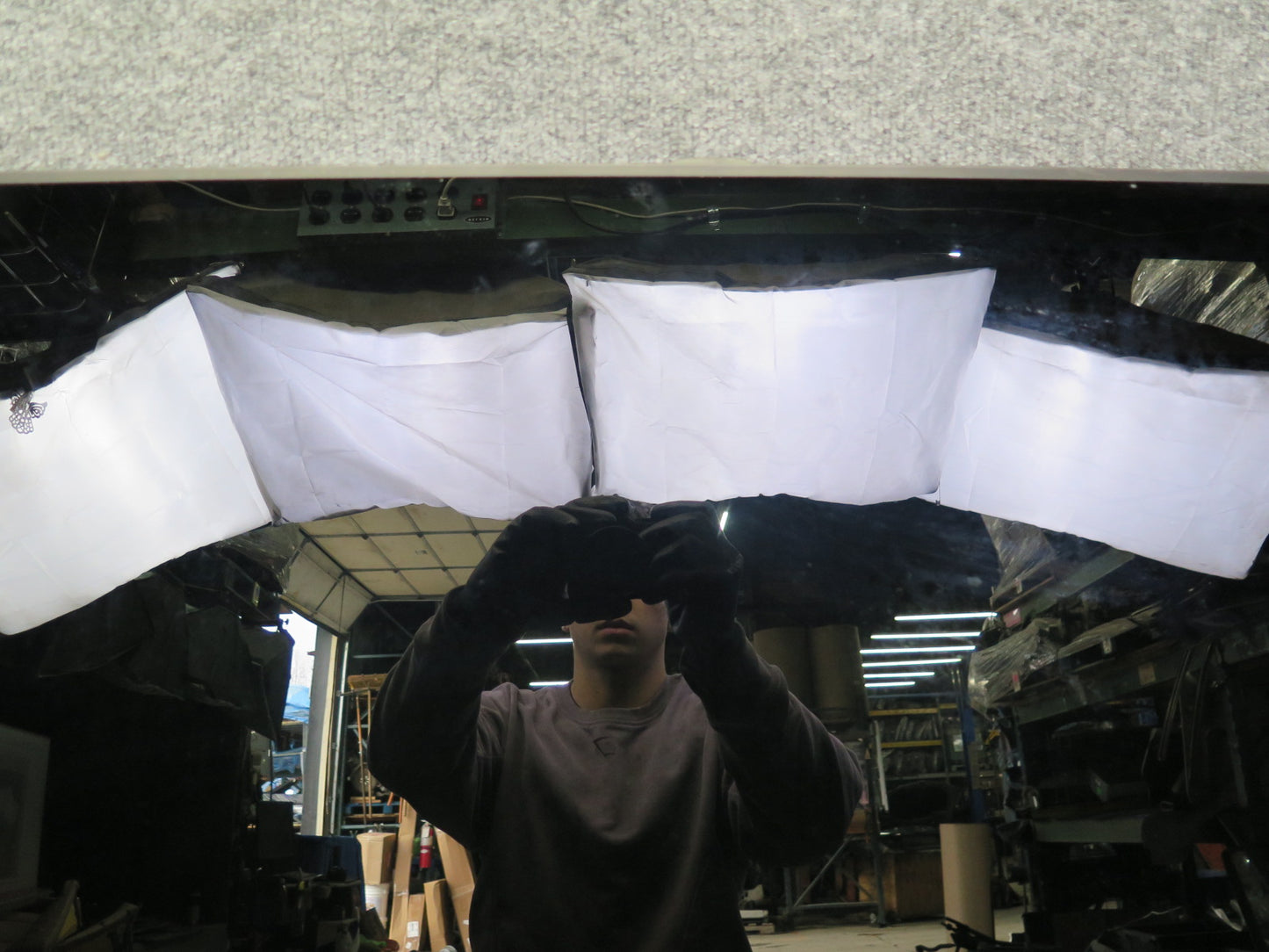 17-23 Porsche Panamera 971 SWB Rear Sunroof Glass Window 10028623