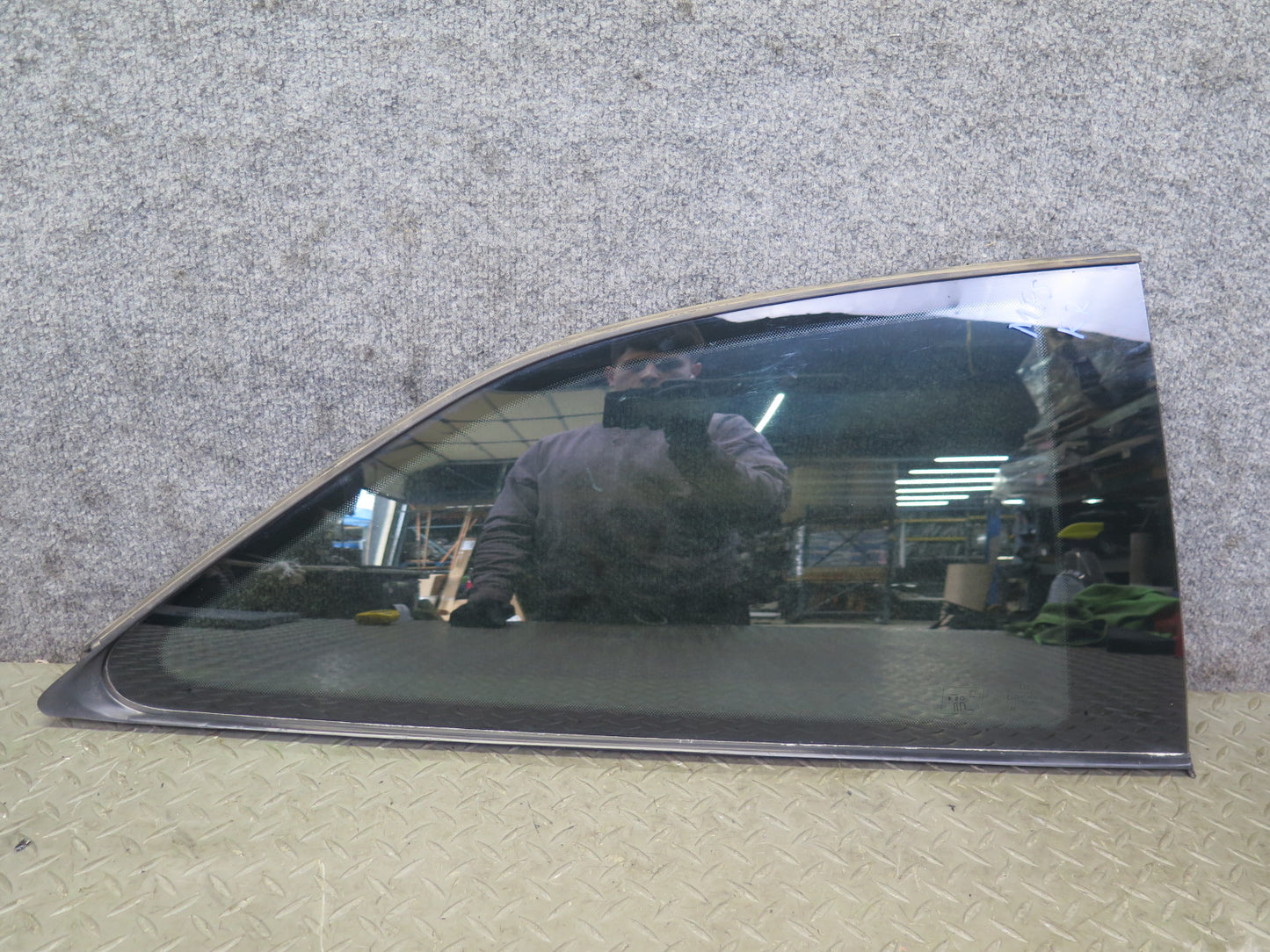 08-17 Audi 8T S5 Coupe Rear Right Passenger Side Quarter Window Glass OEM