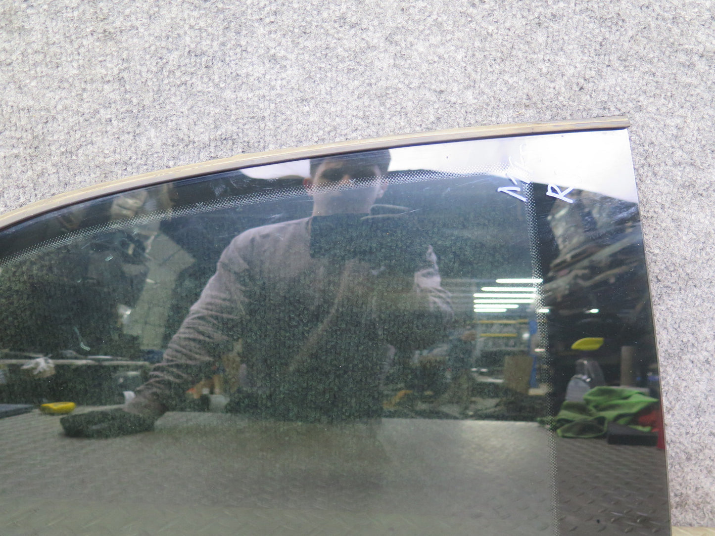 08-17 Audi 8T S5 Coupe Rear Right Passenger Side Quarter Window Glass OEM