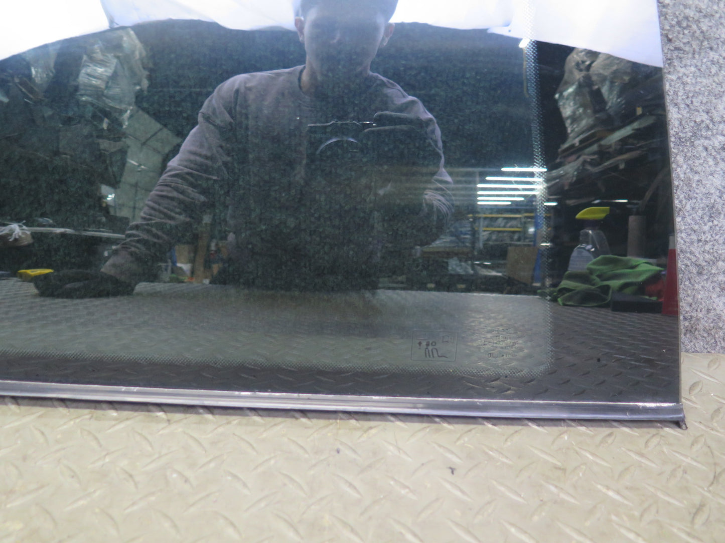 08-17 Audi 8T S5 Coupe Rear Right Passenger Side Quarter Window Glass OEM