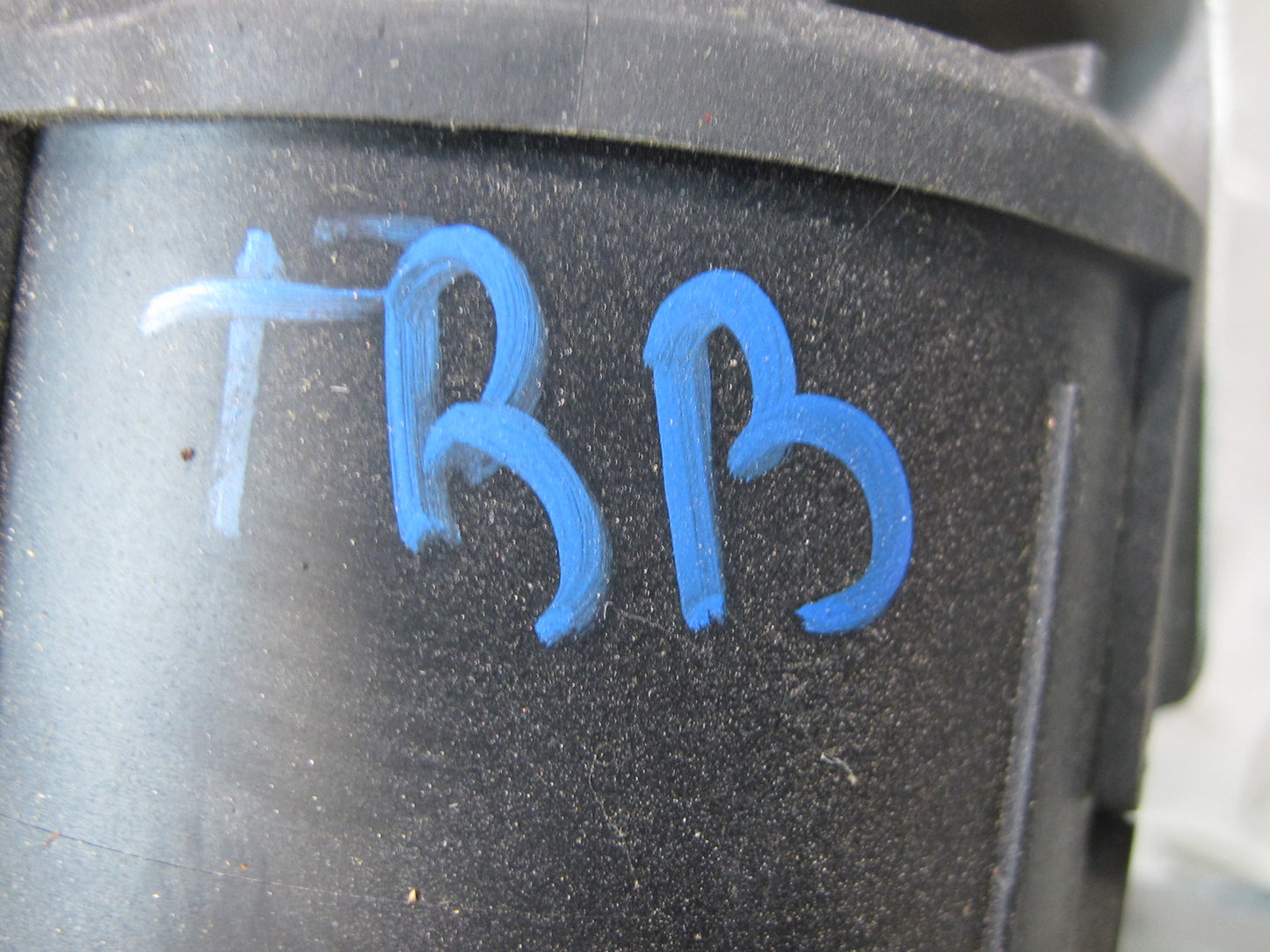 01-06 BMW E46 330ci Secondary Air Injection Smog Pump 1715293 OEM