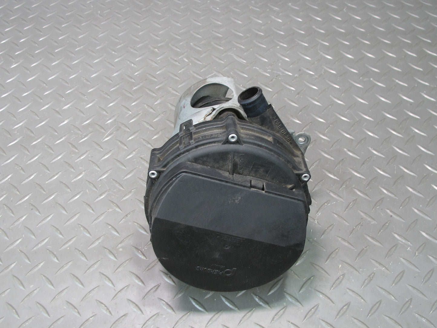 01-06 BMW E46 330ci Secondary Air Injection Smog Pump 1715293 OEM